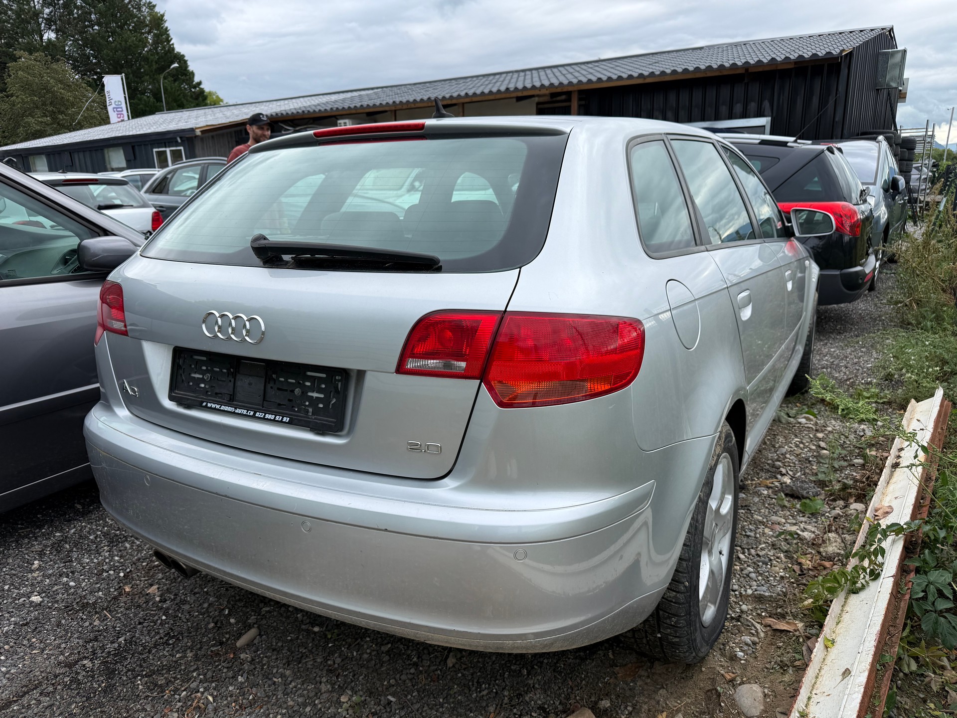 AUDI A3 Sportback 2.0 FSI Ambition-showroom-element-3
