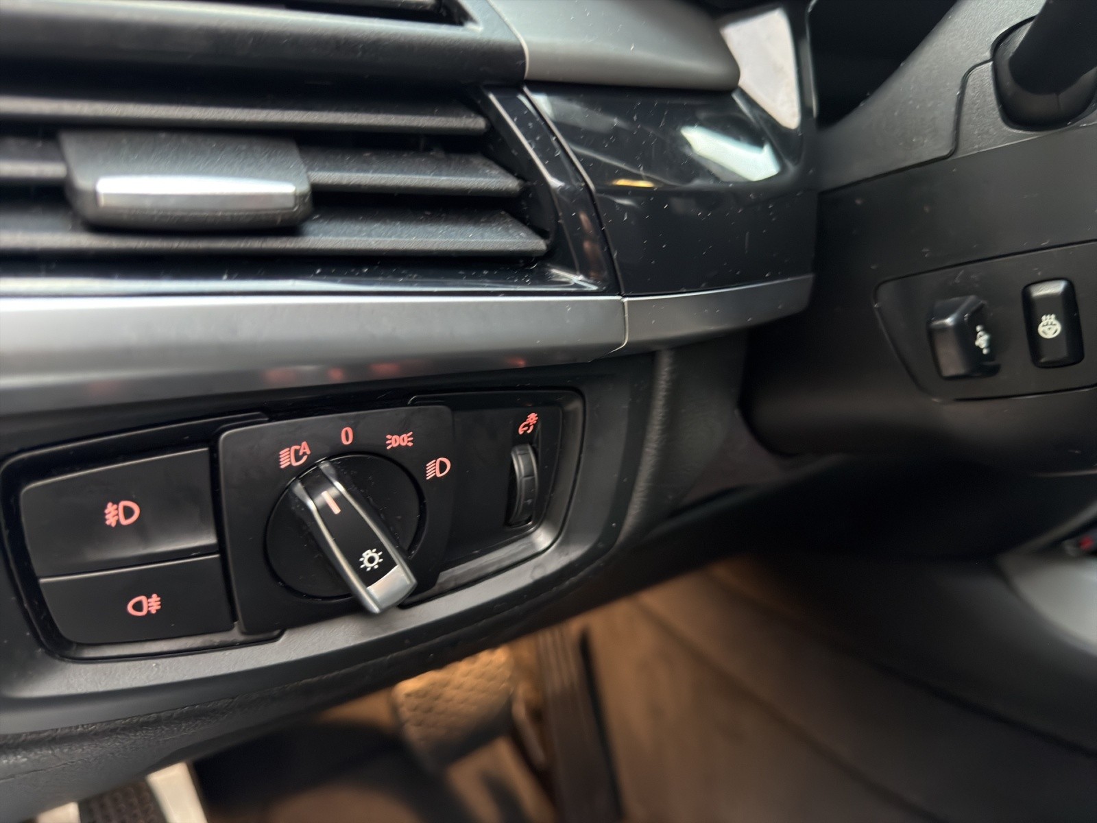 BMW X5 xDrive 40d Pure M Sport Steptronic-image-25