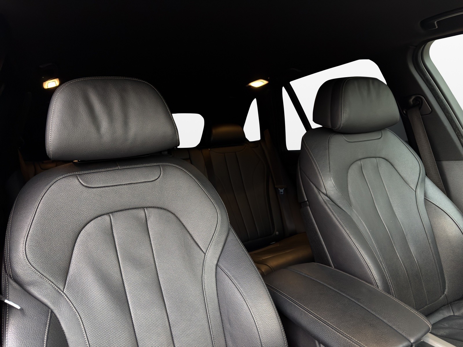 BMW X5 xDrive 40d Pure M Sport Steptronic-image-15