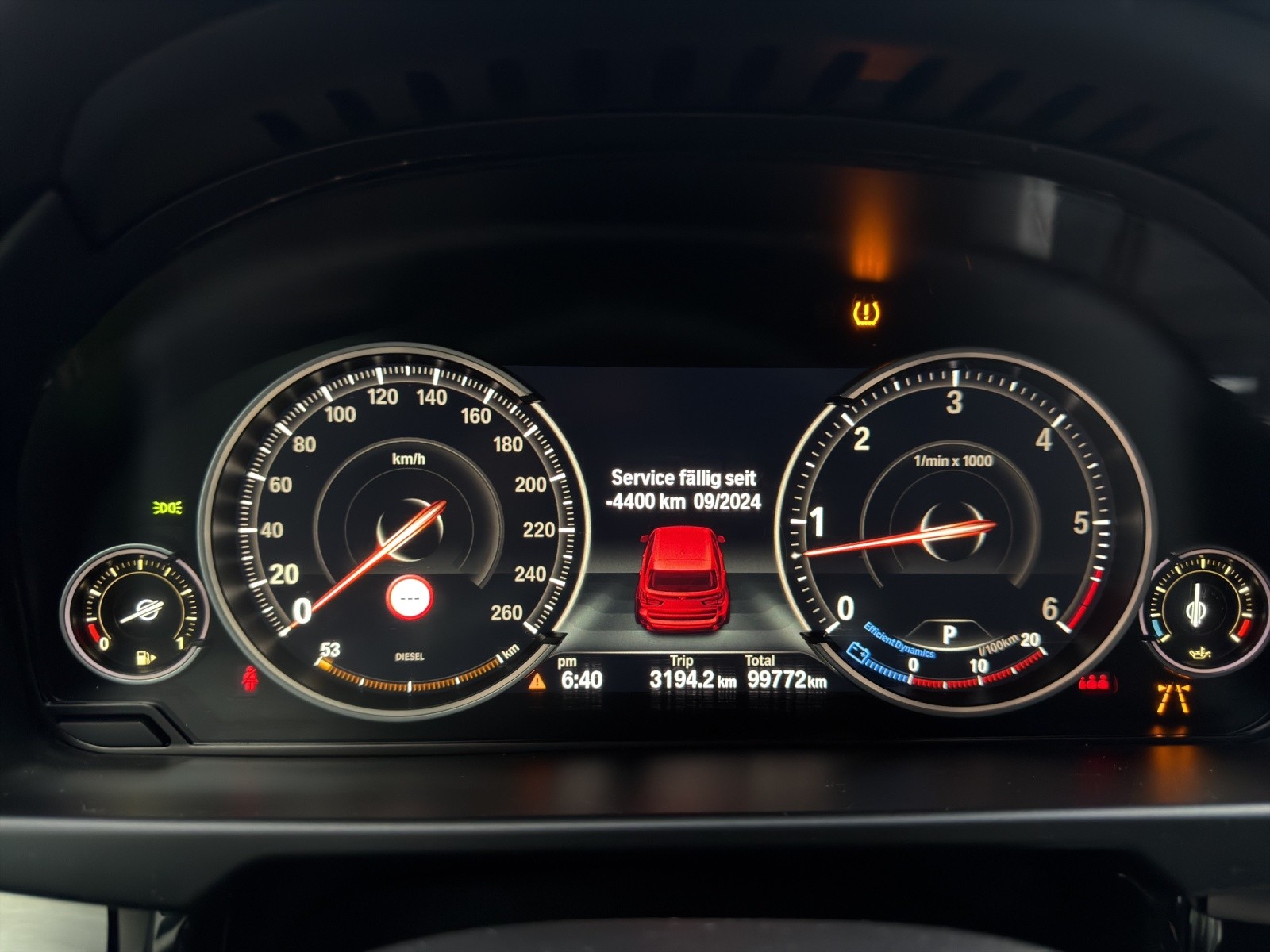 BMW X5 xDrive 40d Pure M Sport Steptronic-image-21