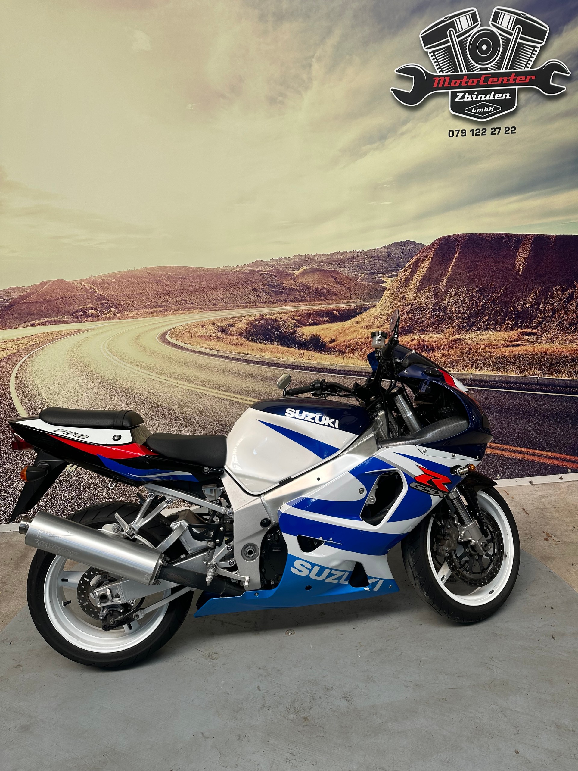 SUZUKI GSX-R 750 W Y I.E.-image-0