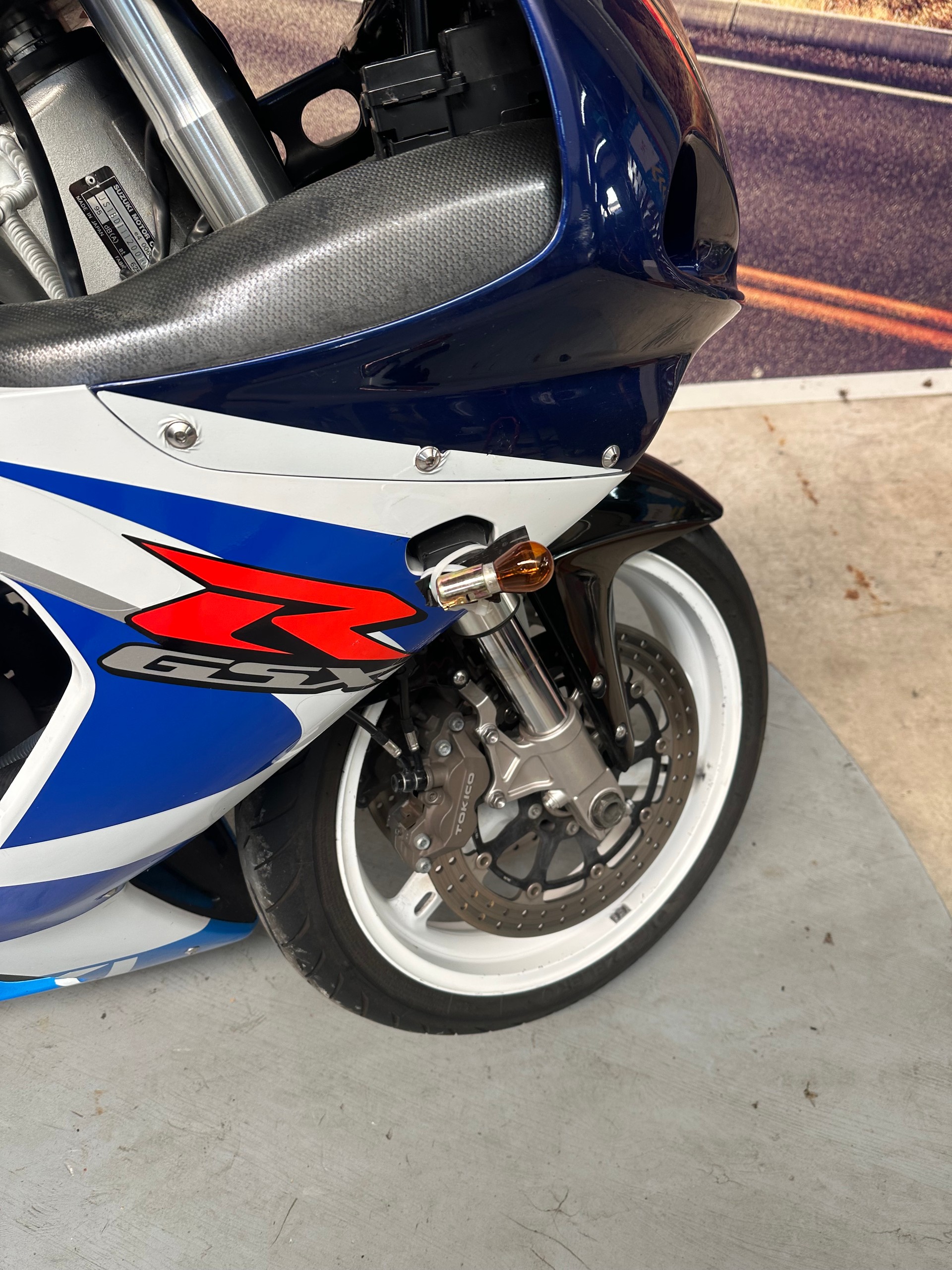 SUZUKI GSX-R 750 W Y I.E.-image-8