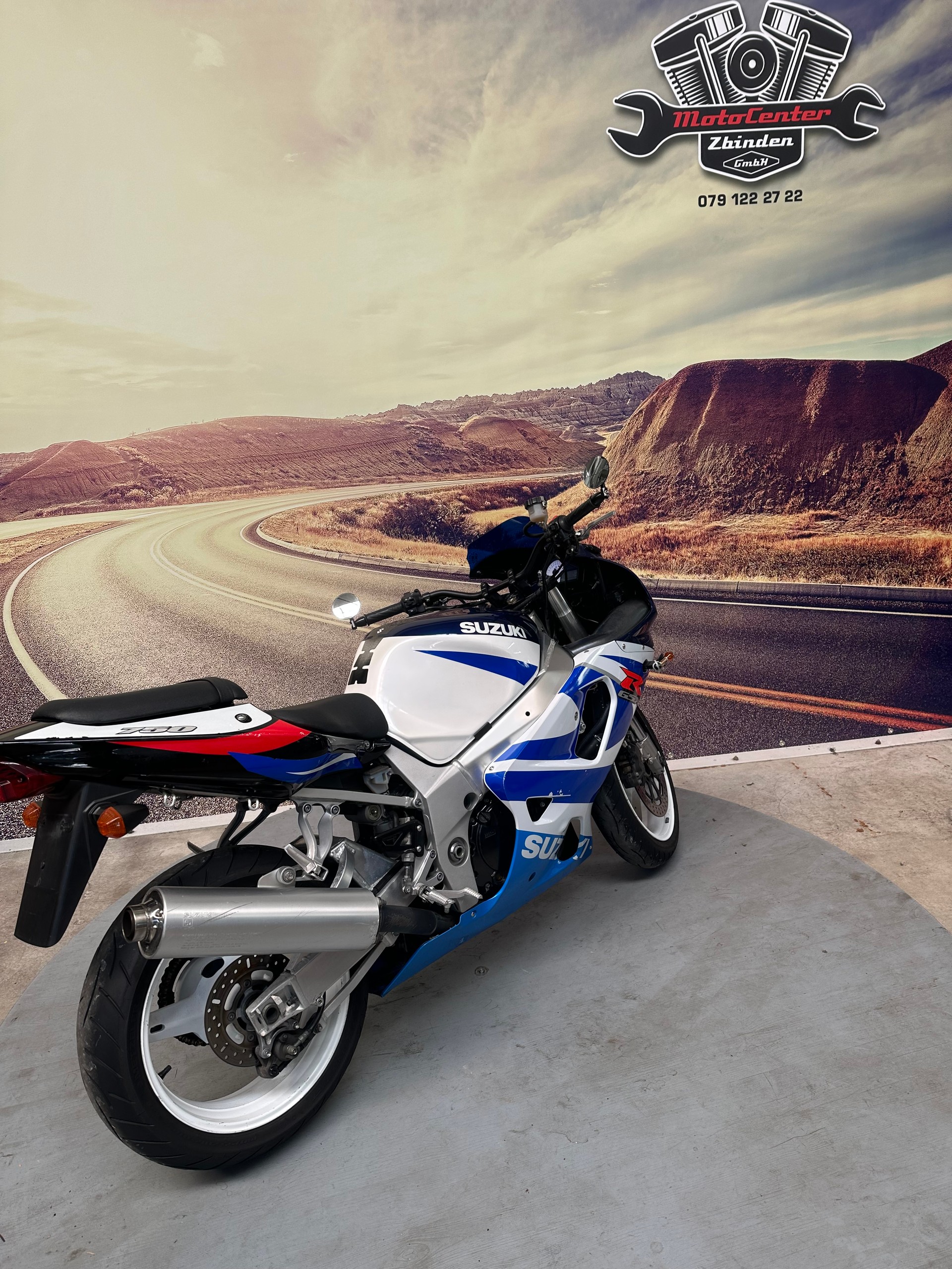 SUZUKI GSX-R 750 W Y I.E.-image-7
