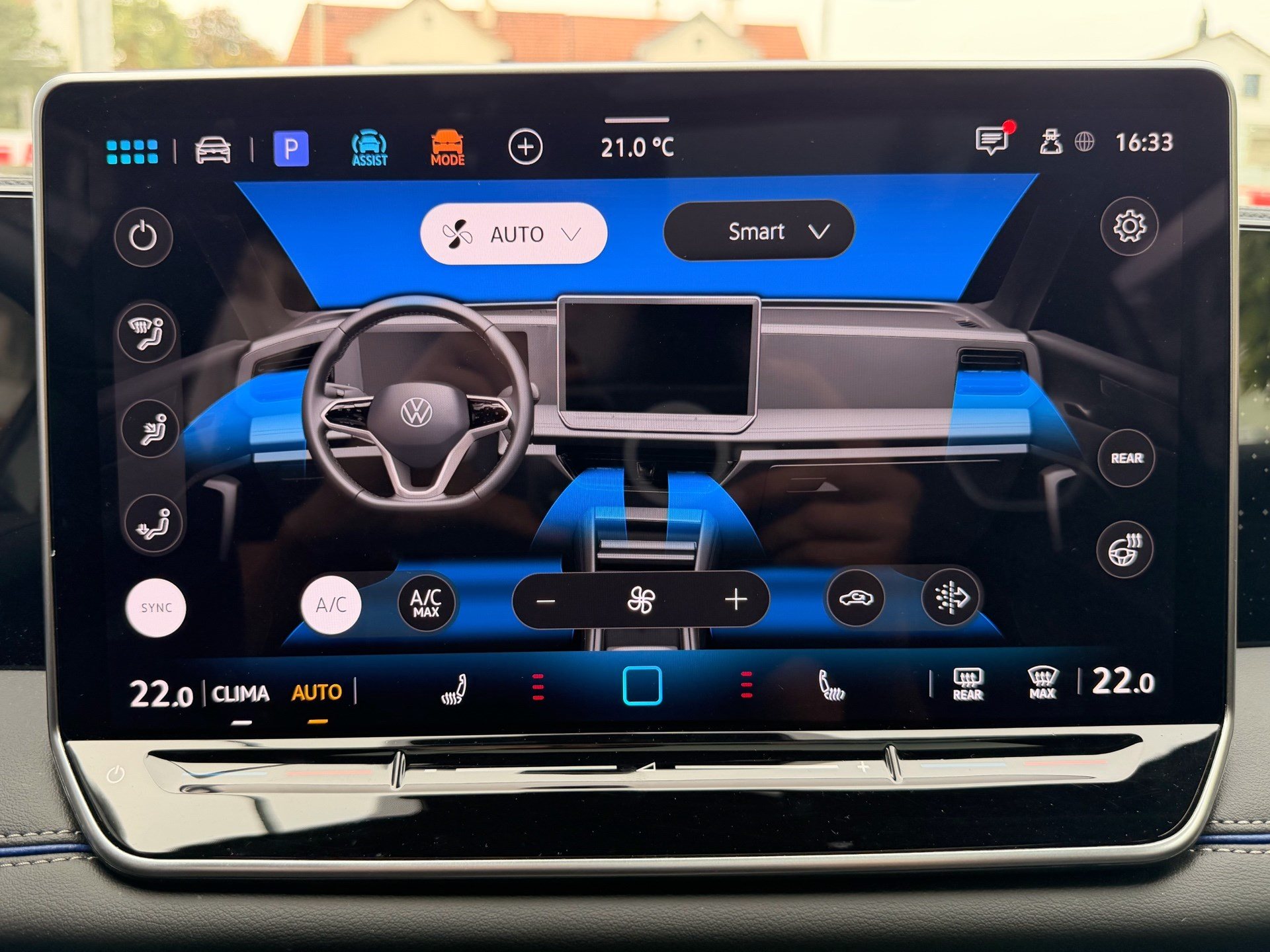 VW Tiguan 2.0 TSI 265PS 4Motion R-Line ***PANORAMADACH***-image-23