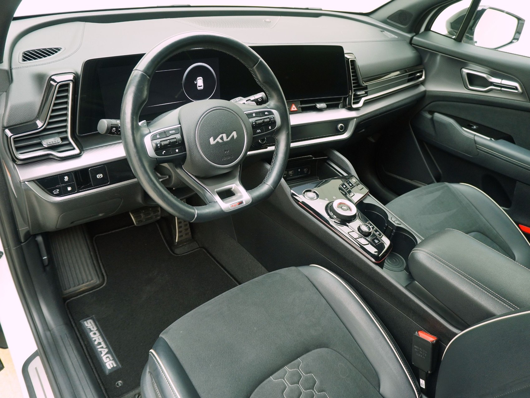 KIA Sportage 1.6 T-GDi PHEV GT-Line 4x4-image-9