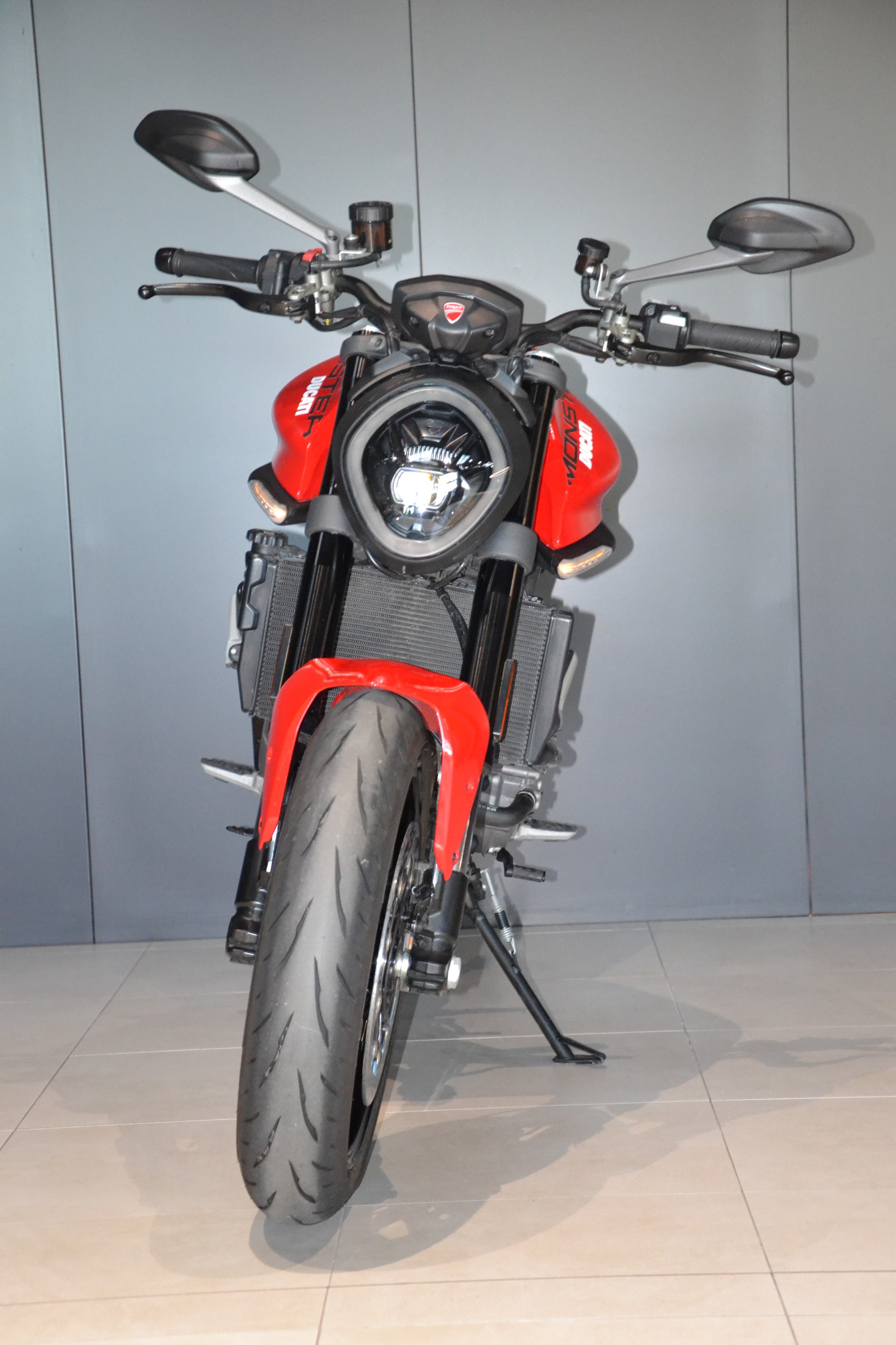 DUCATI Monster + 937-image-1
