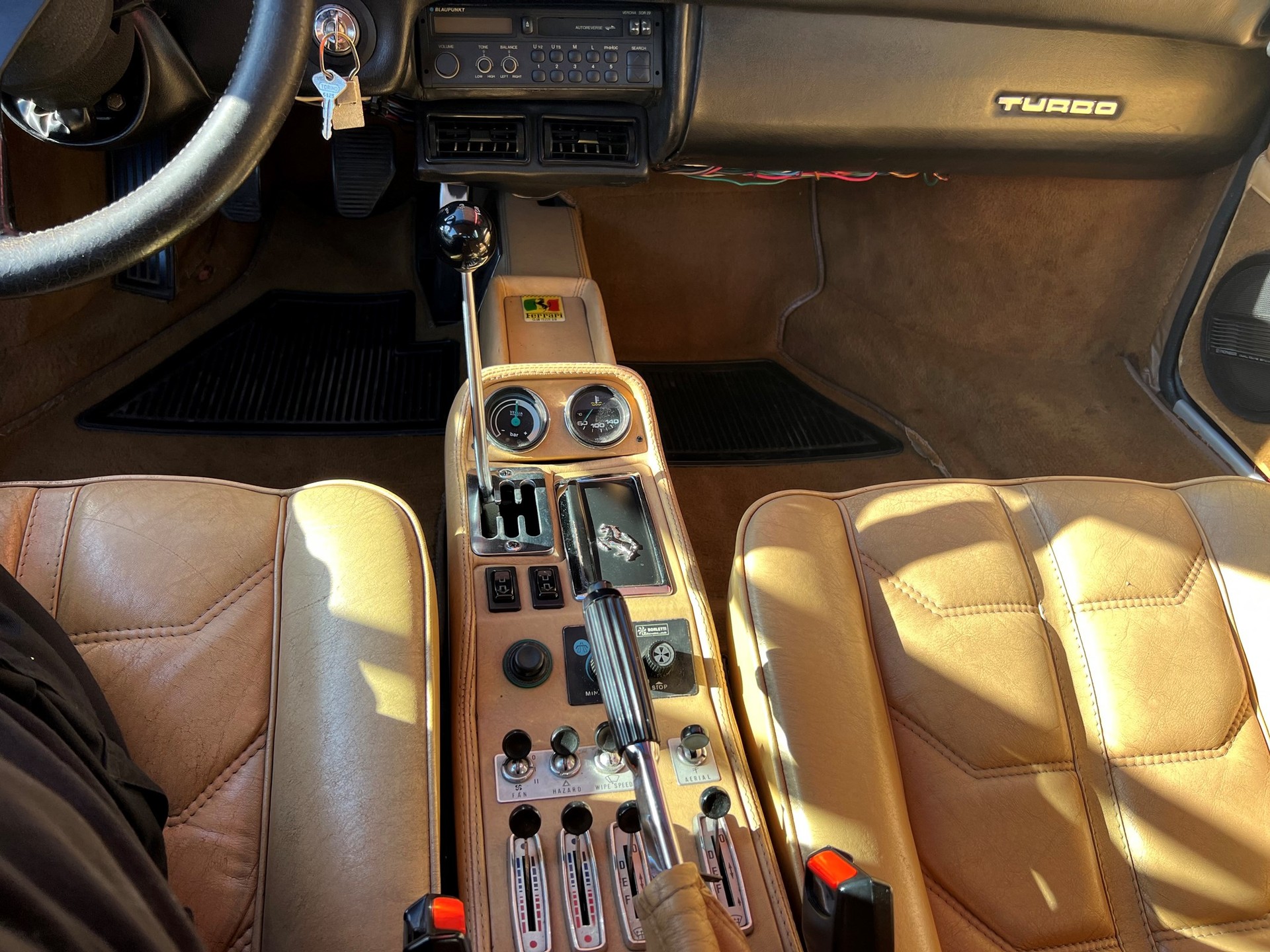 FERRARI 208 GTBTurbo-image-5