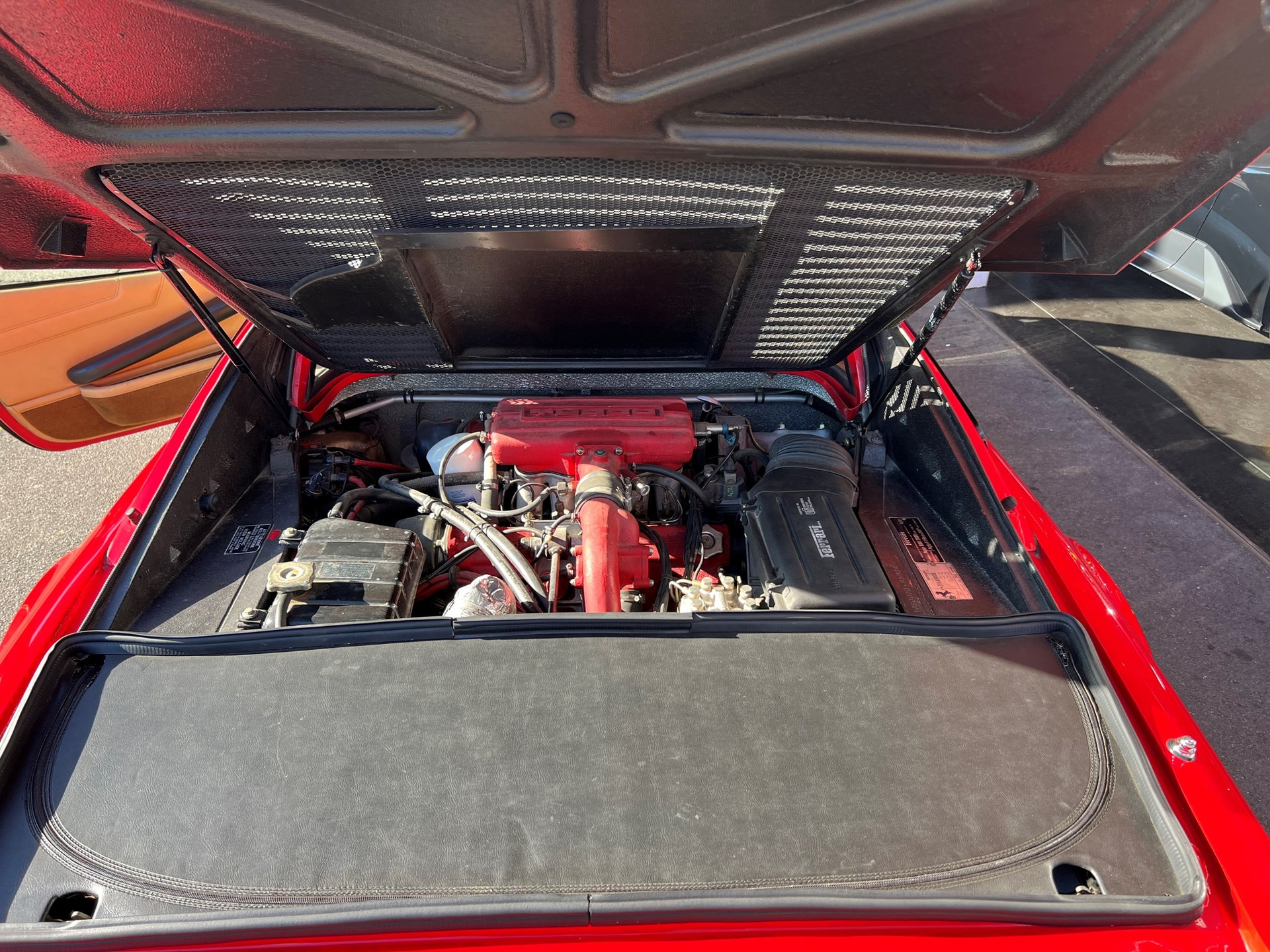FERRARI 208 GTBTurbo-image-10