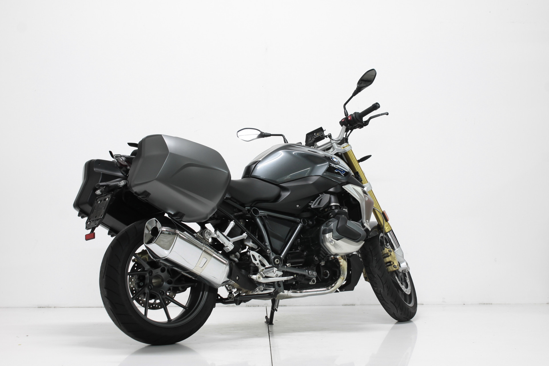 BMW R 1250 R Exclusive-image-4