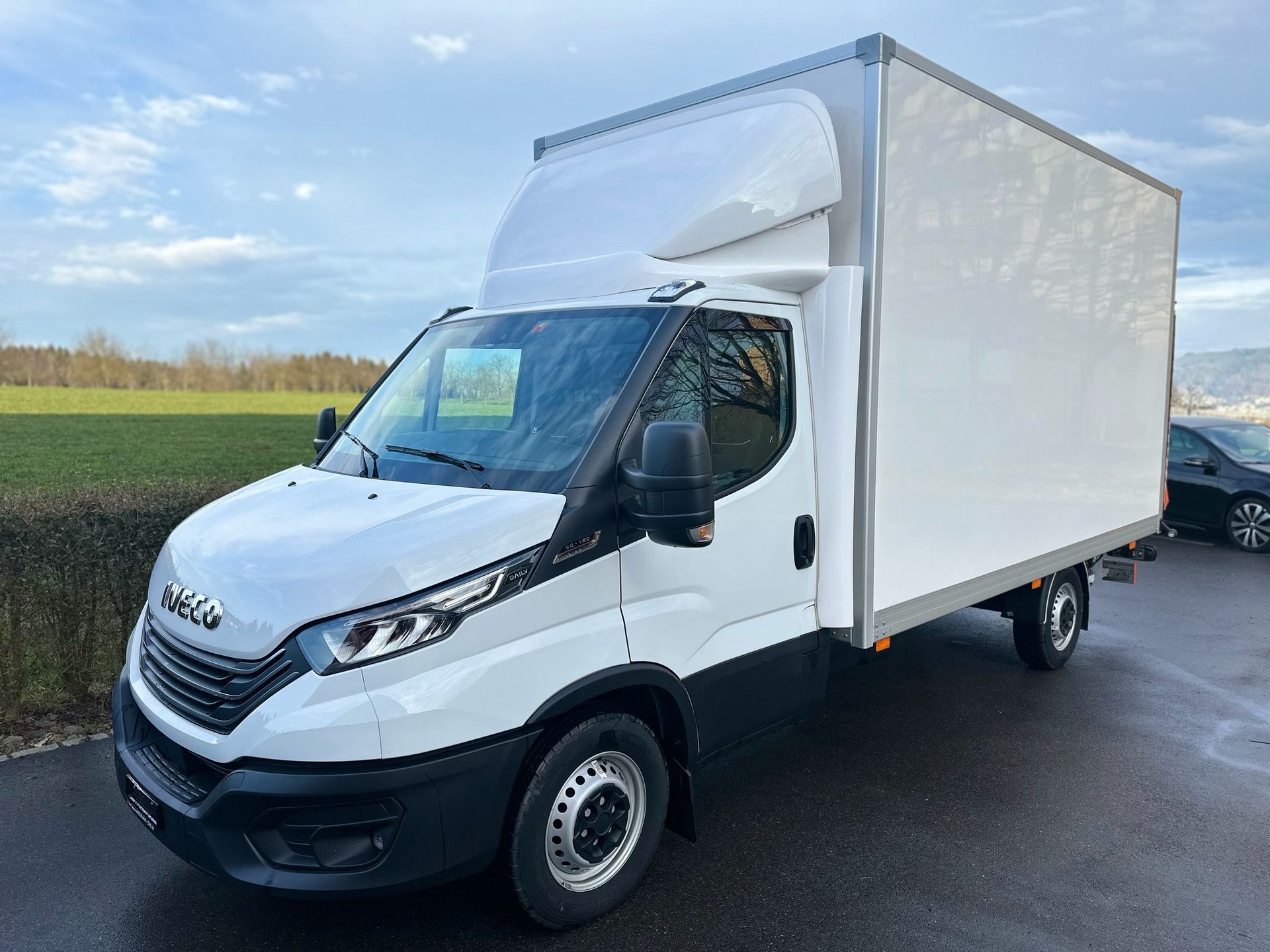 IVECO 35 S 18H A8-showroom-element-1