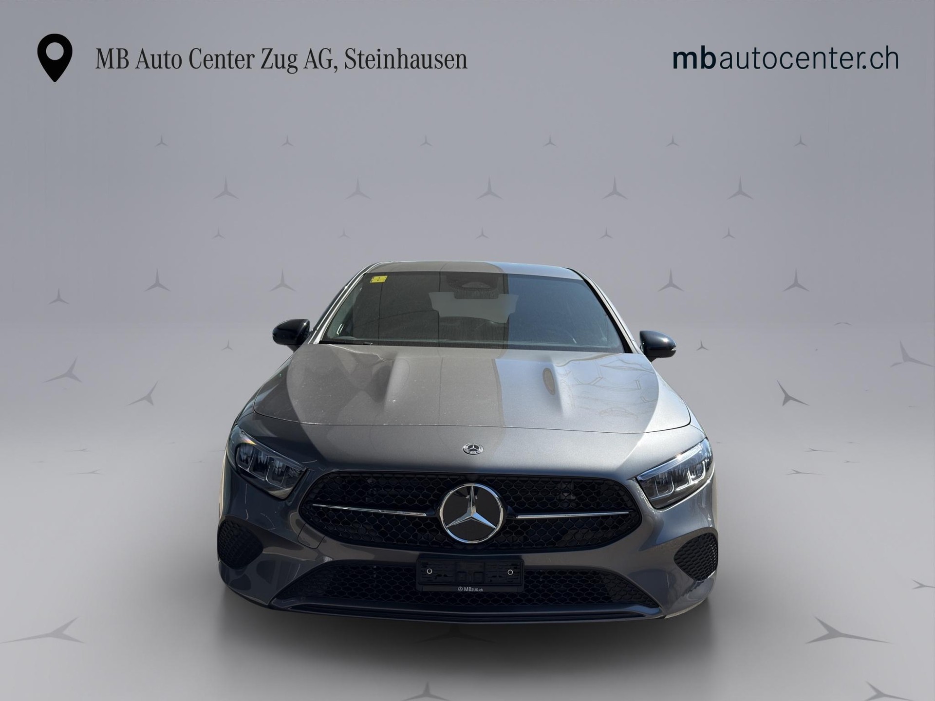 MERCEDES-BENZ A 180 Progressive-showroom-element-1