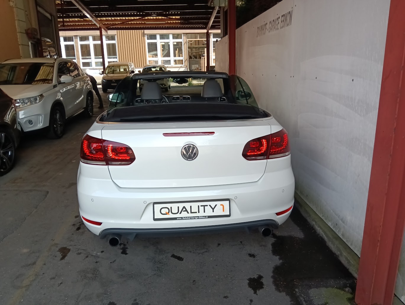 VW Golf Cabrio 2.0 TSI GTI DSG-image-5