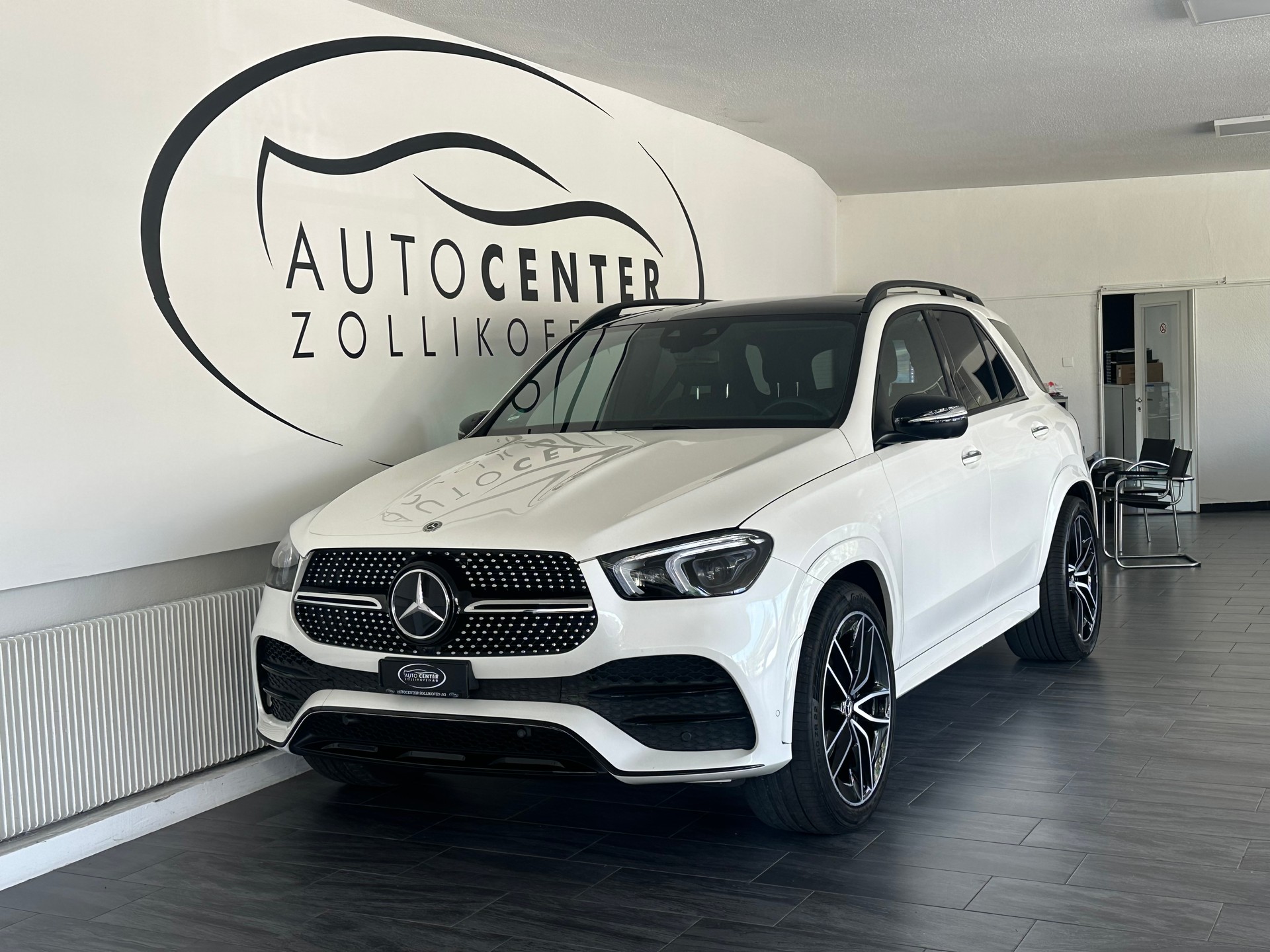 MERCEDES-BENZ GLE 400 d 4Matic AMG Line 9G-Tronic-showroom-element-1