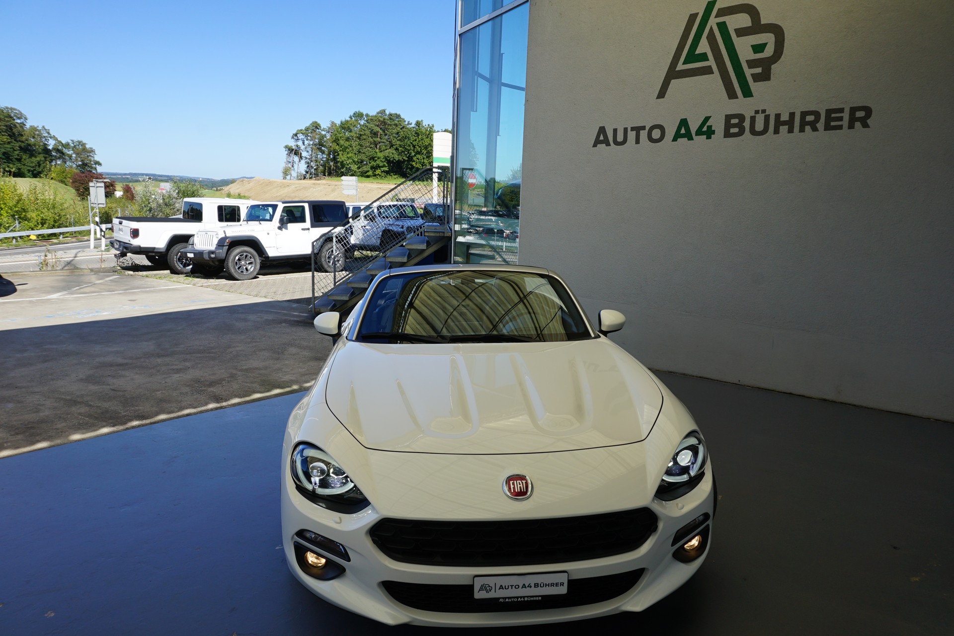 FIAT 124 Spider 1.4 TB Lusso Automat 140PS-image-5