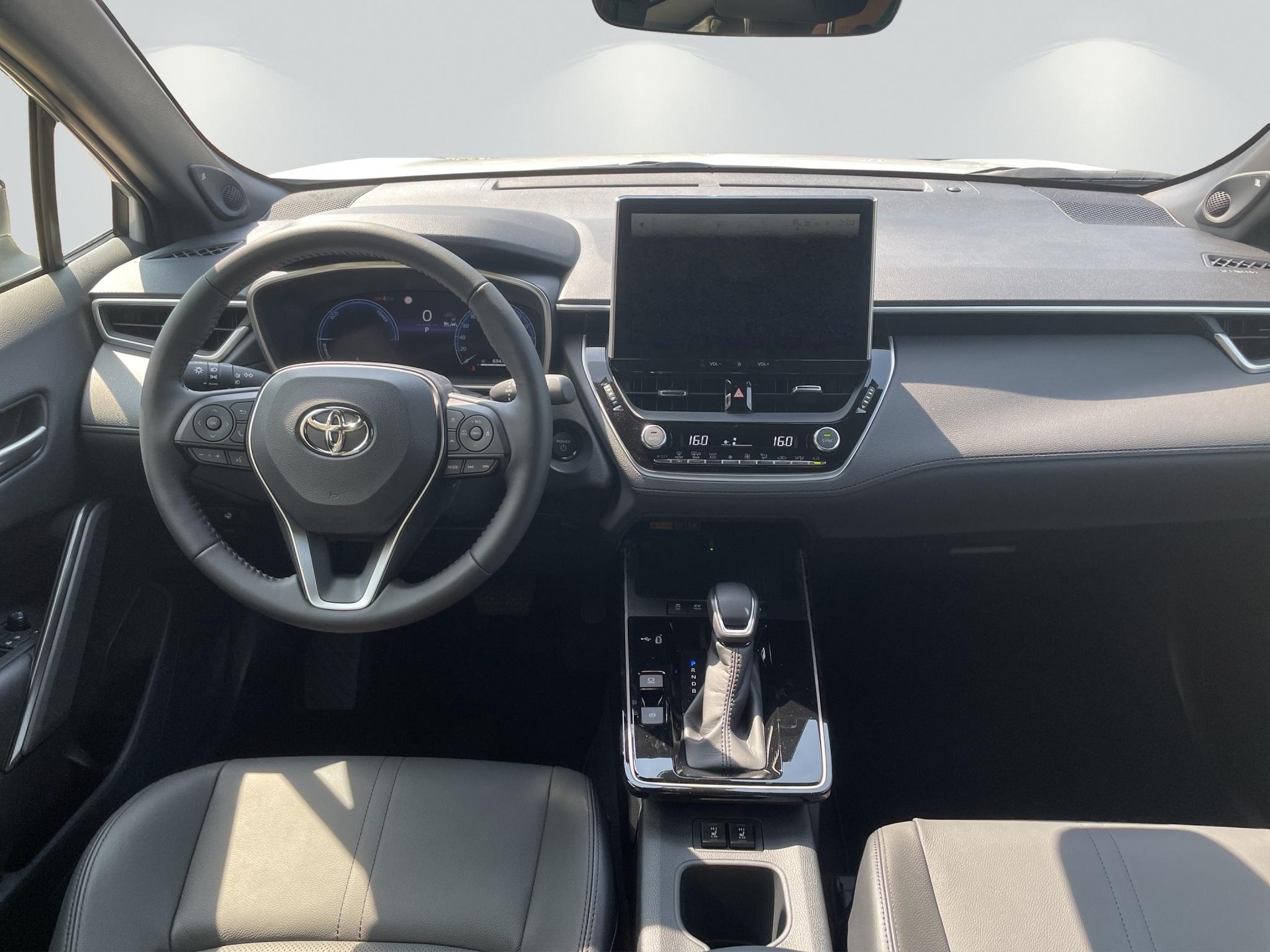 TOYOTA Corolla Cross 2.0 HSD Premium AWD-i-image-11
