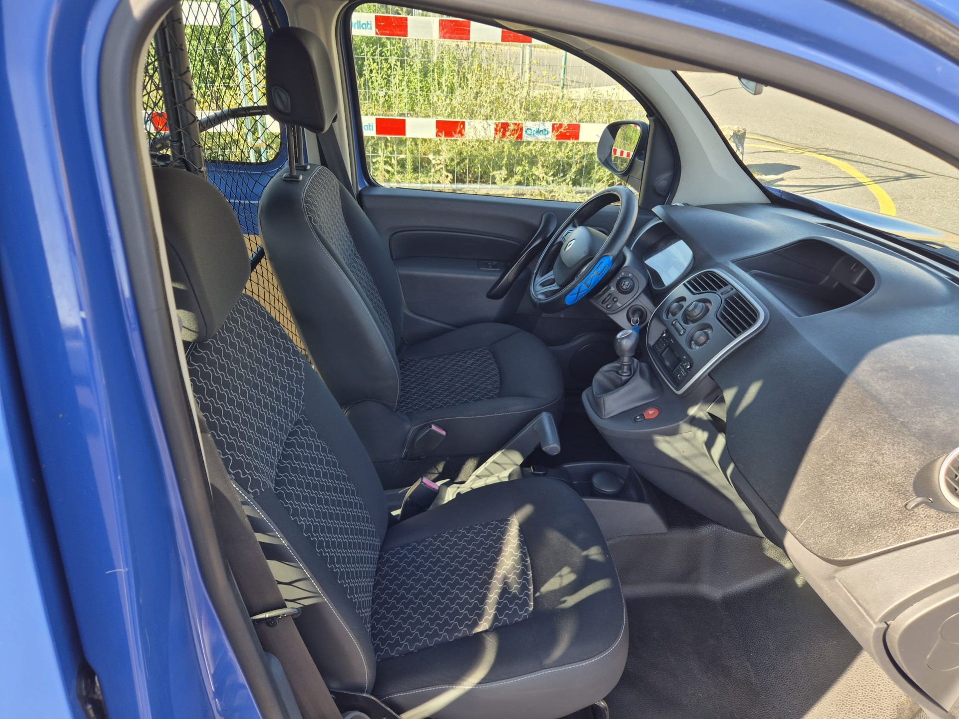 RENAULT Kangoo Maxi dCi 110 Business 2 Plätze / 2 places-showroom-element-1
