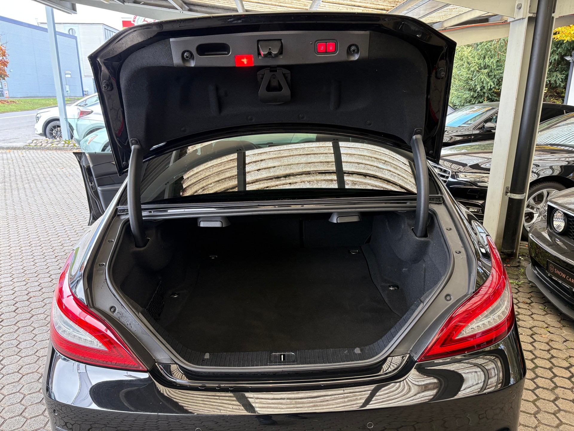 MERCEDES-BENZ CLS 500 4Matic 9G-Tronic-image-7