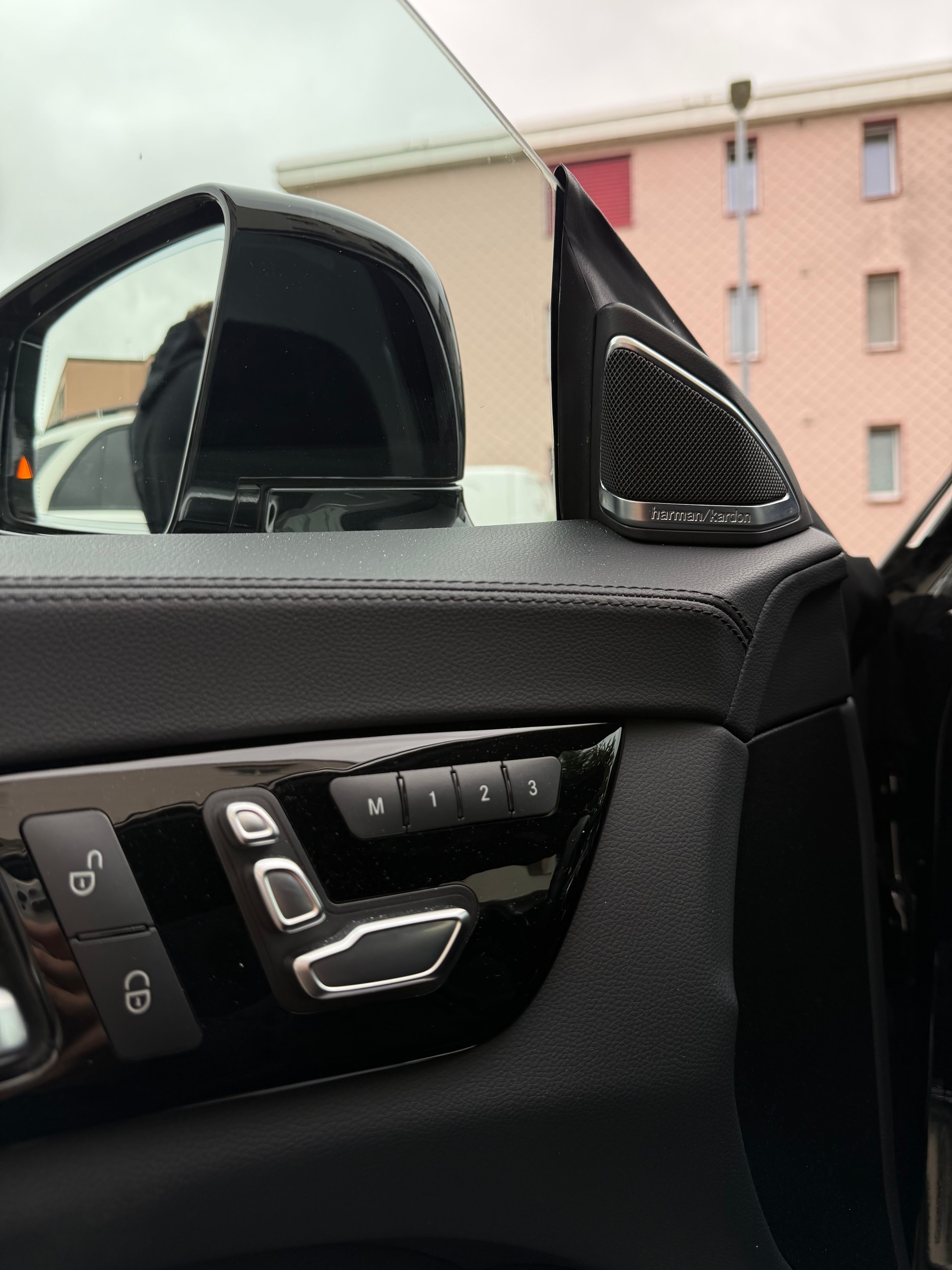 MERCEDES-BENZ CLS 500 4Matic 9G-Tronic-image-13
