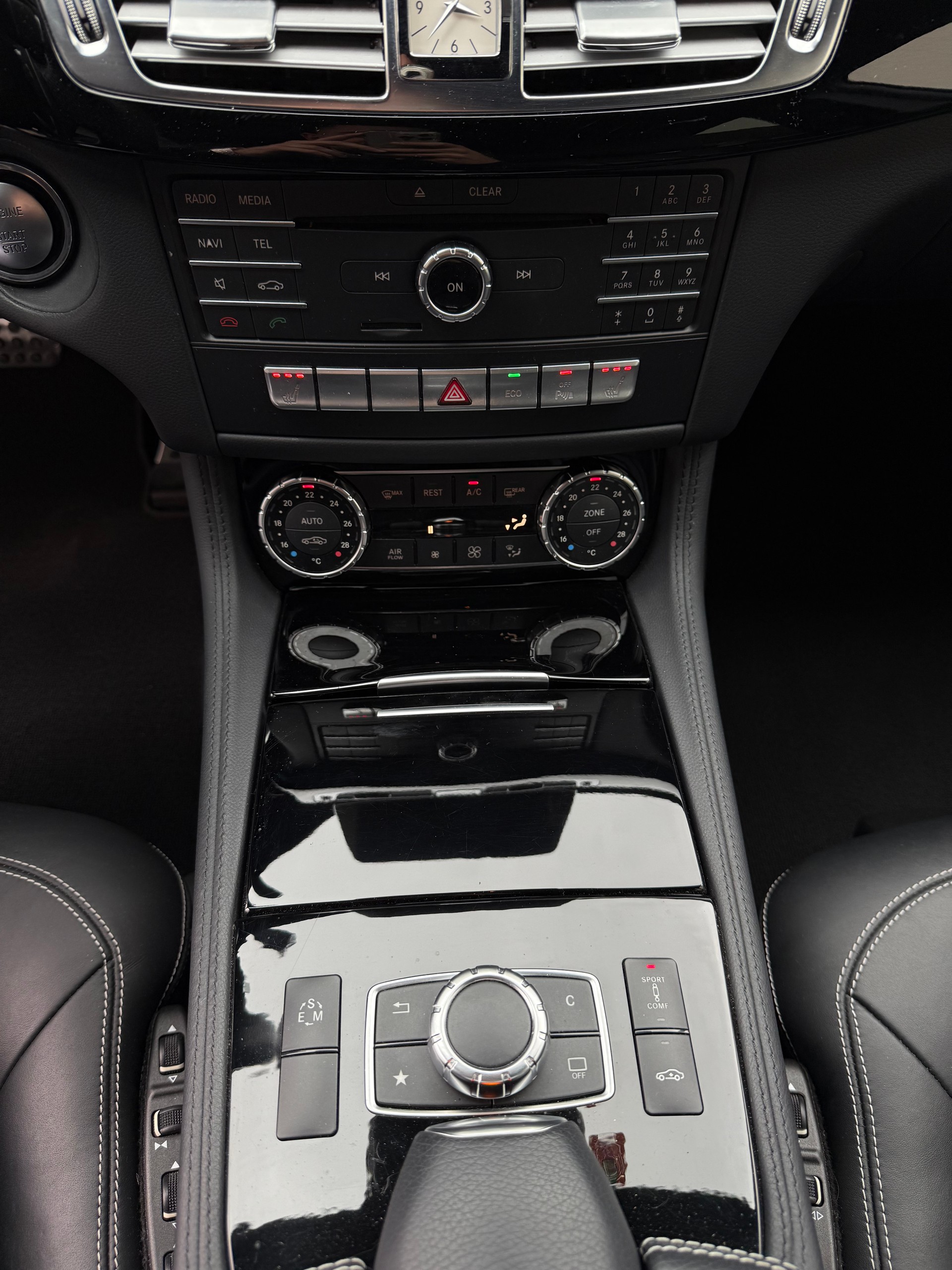 MERCEDES-BENZ CLS 500 4Matic 9G-Tronic-image-12