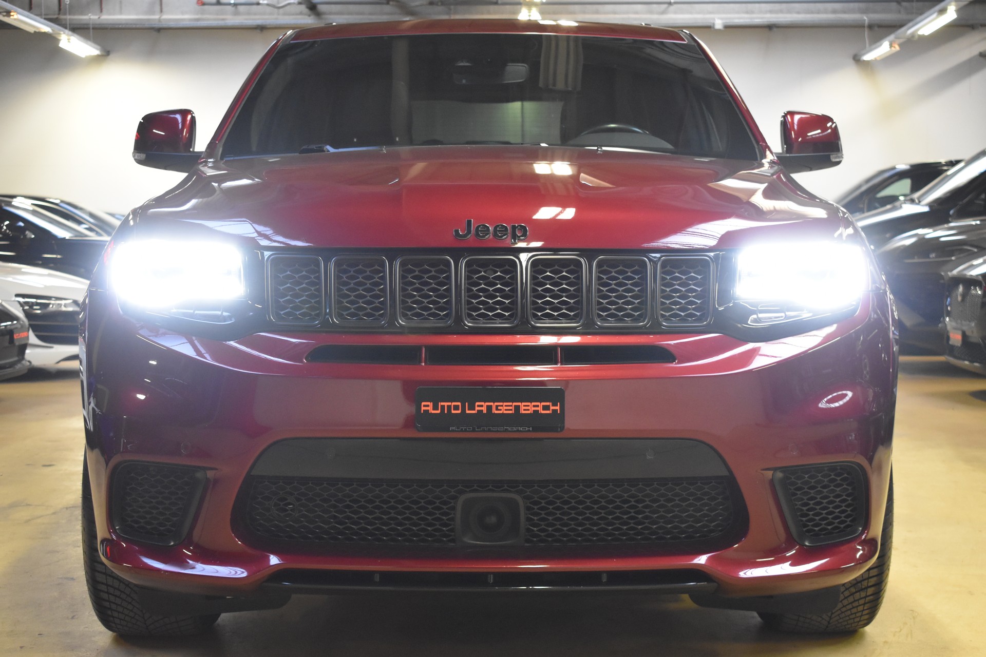 JEEP Grand Cherokee 6.2 V8 HEMI Trackhawk Automatic-image-5