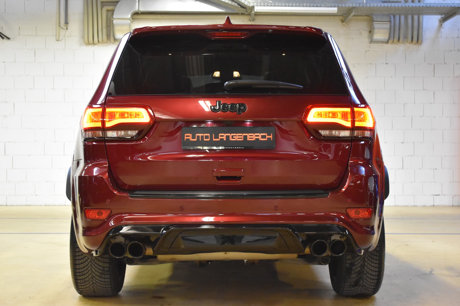 JEEP Grand Cherokee 6.2 V8 HEMI Trackhawk Automatic-image-8