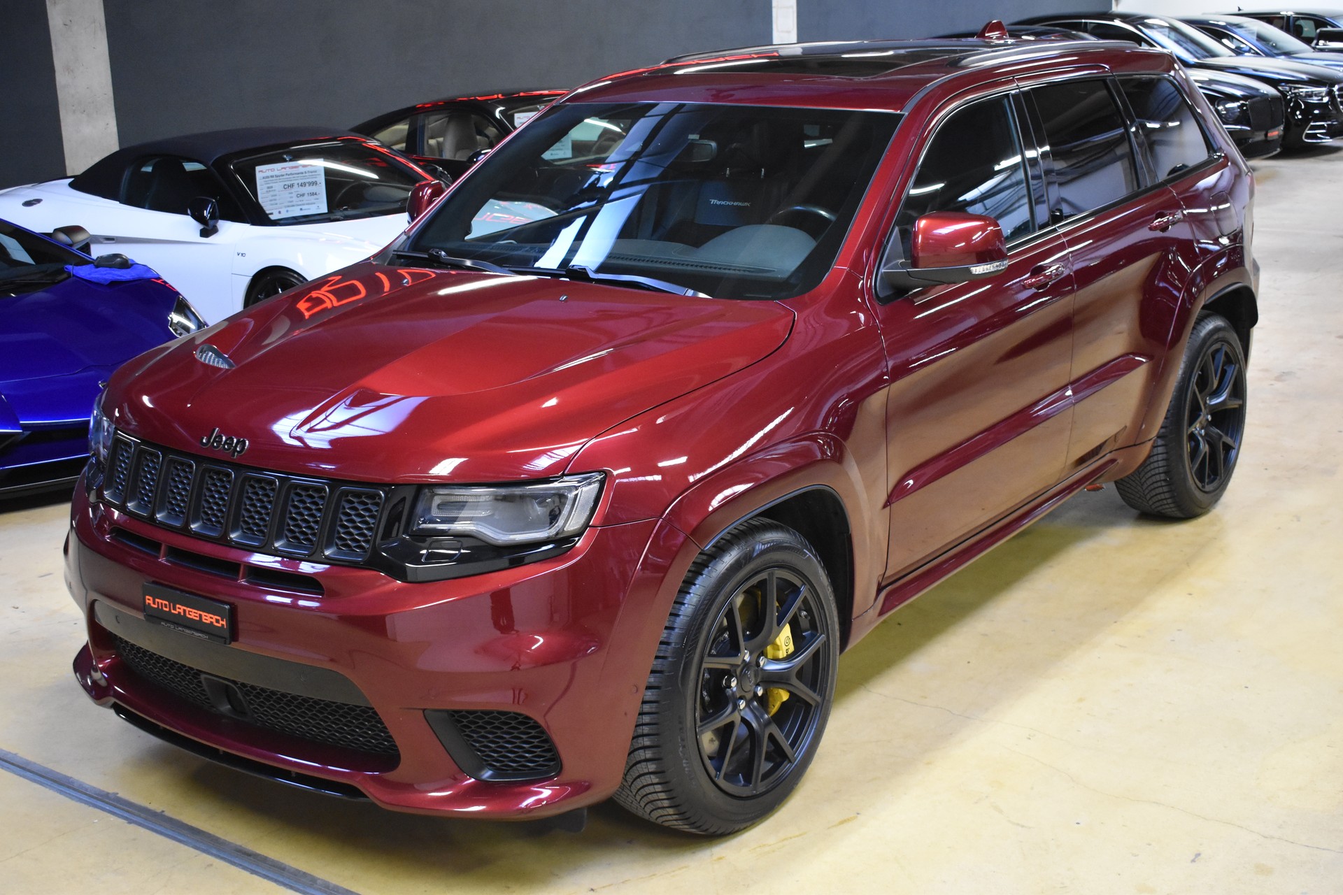 JEEP Grand Cherokee 6.2 V8 HEMI Trackhawk Automatic-showroom-element-1
