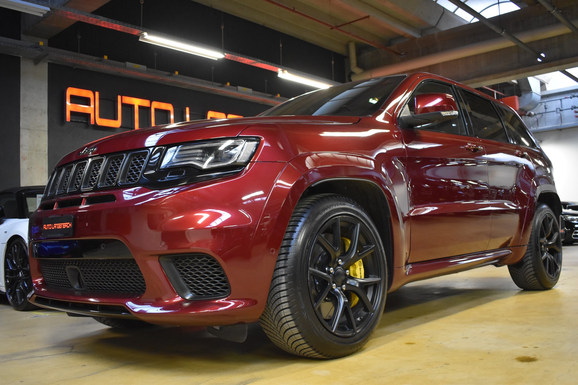 JEEP Grand Cherokee 6.2 V8 HEMI Trackhawk Automatic-image-10