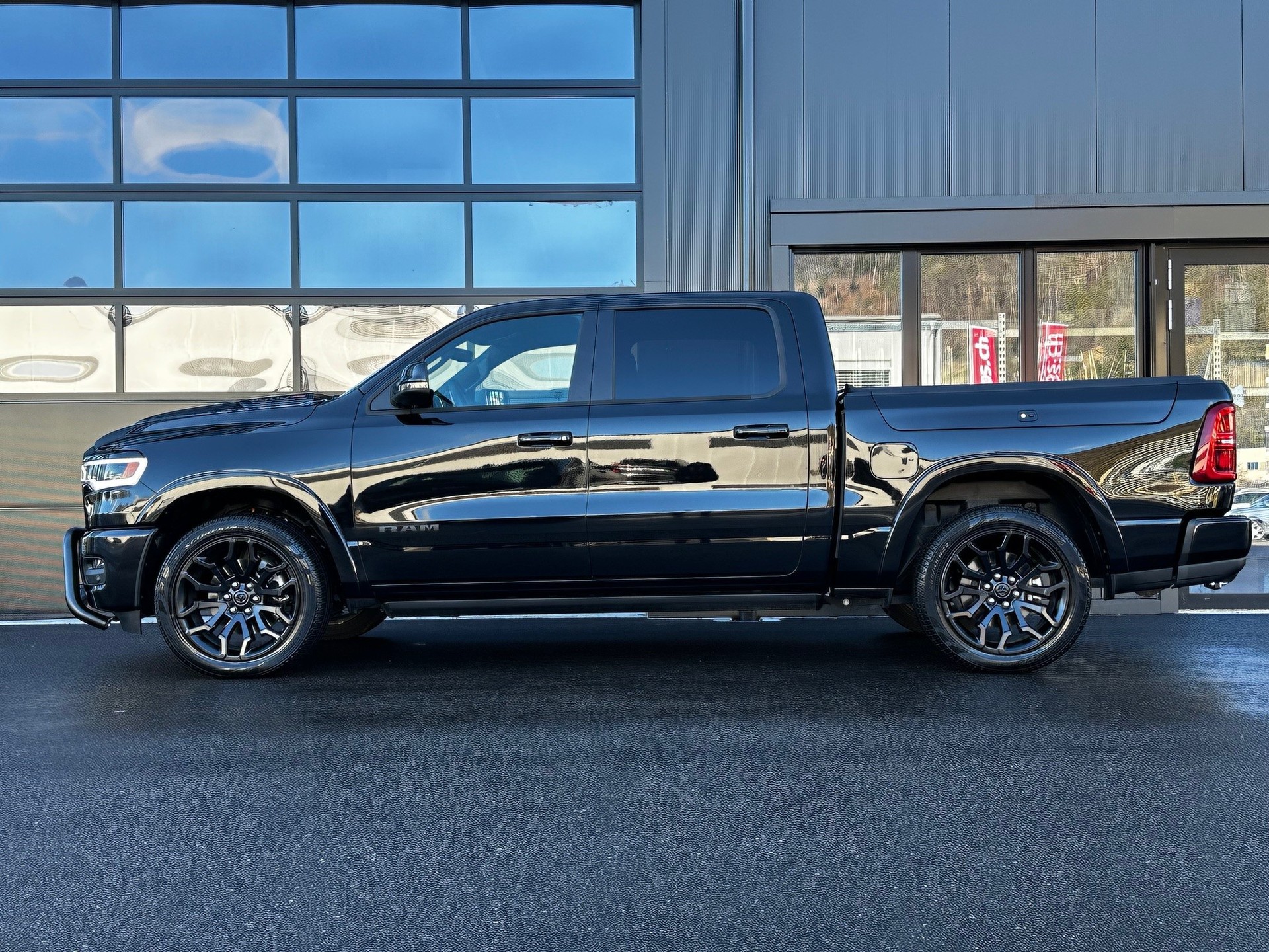 DODGE Ram 1500 Limited Night Edition Hurrican 540 PS-image-2