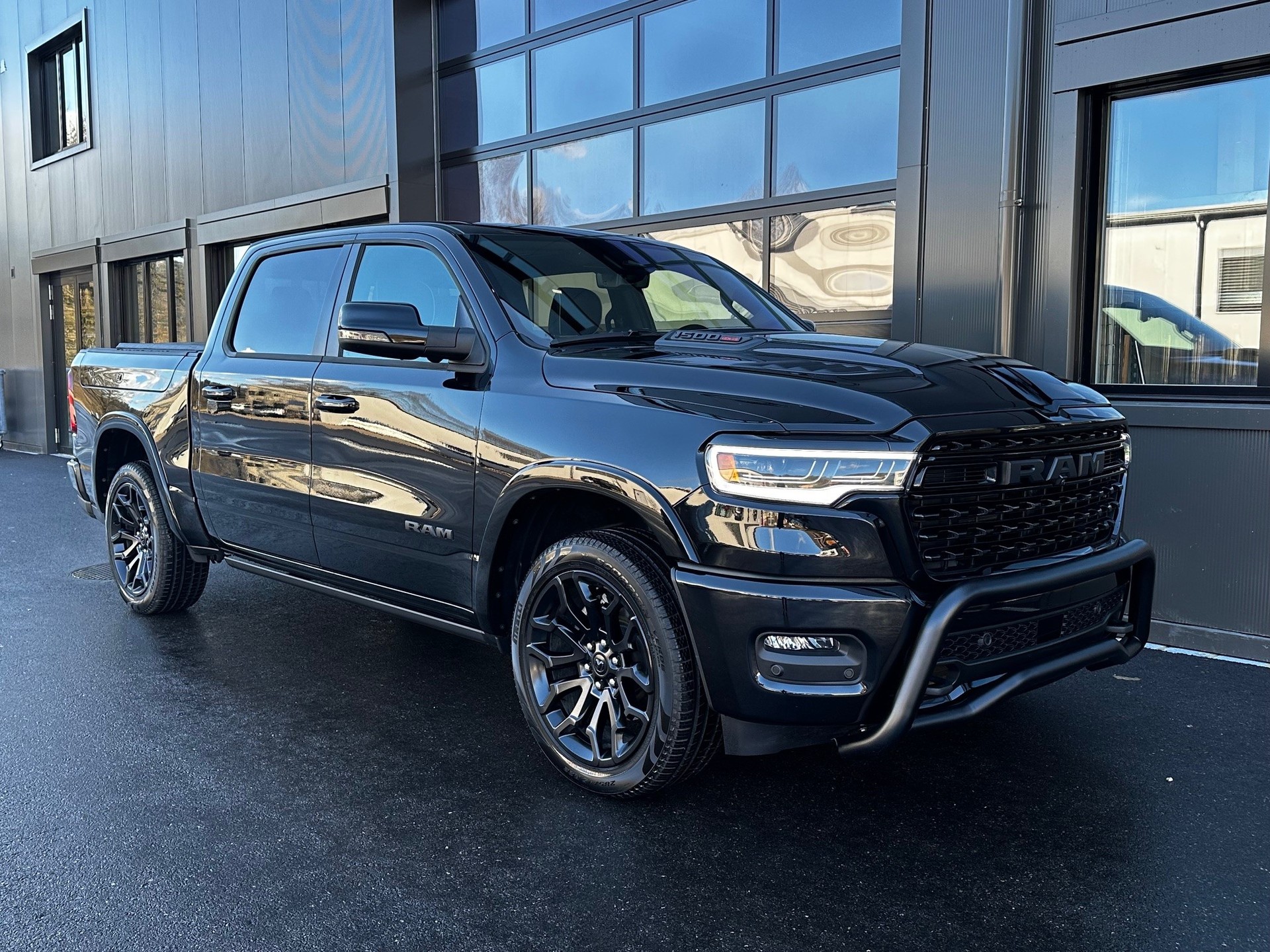 DODGE Ram 1500 Limited Night Edition Hurrican 540 PS-image-1