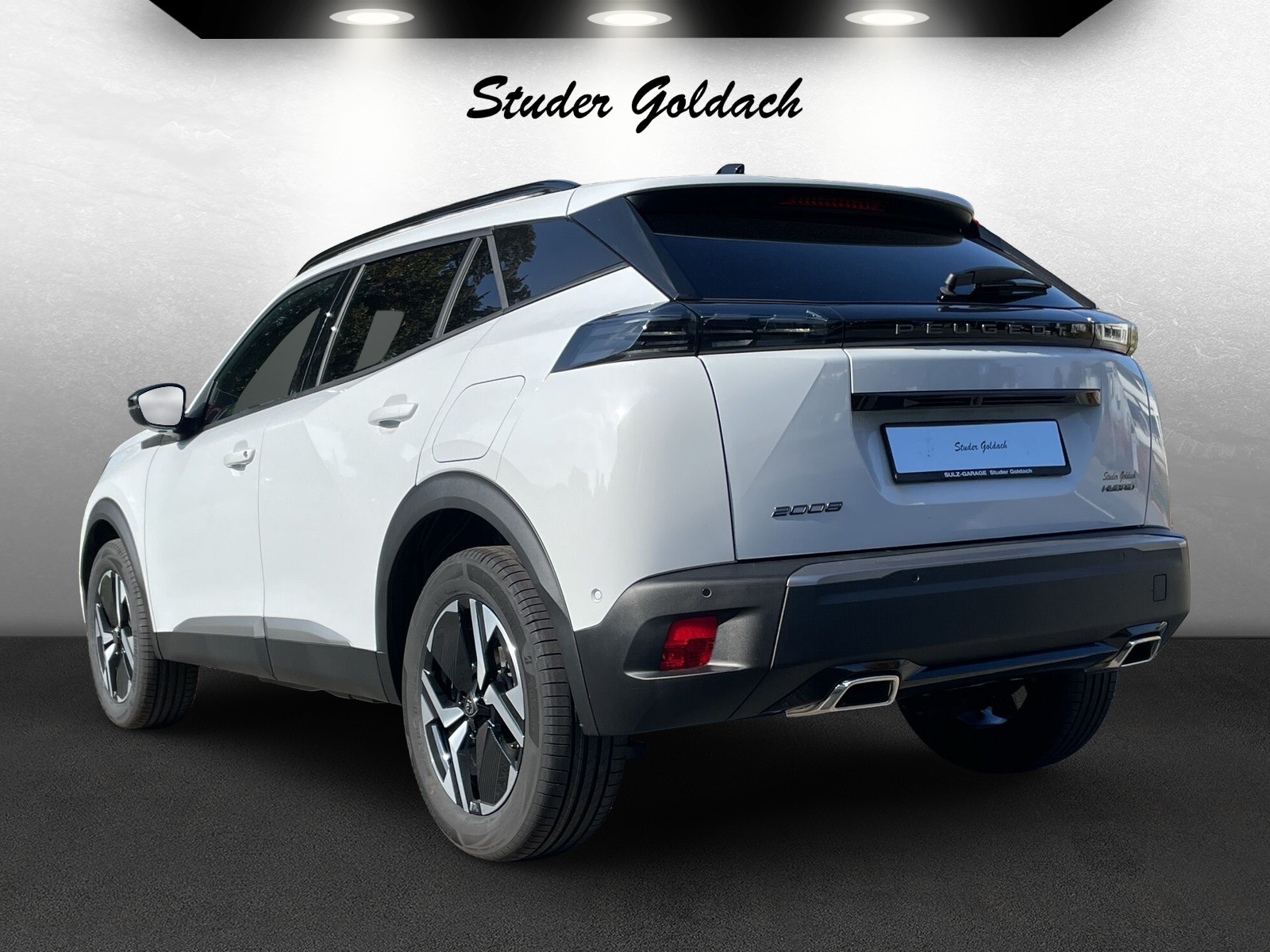 PEUGEOT 2008 1.2 Hybrid Allure Premium-image-6