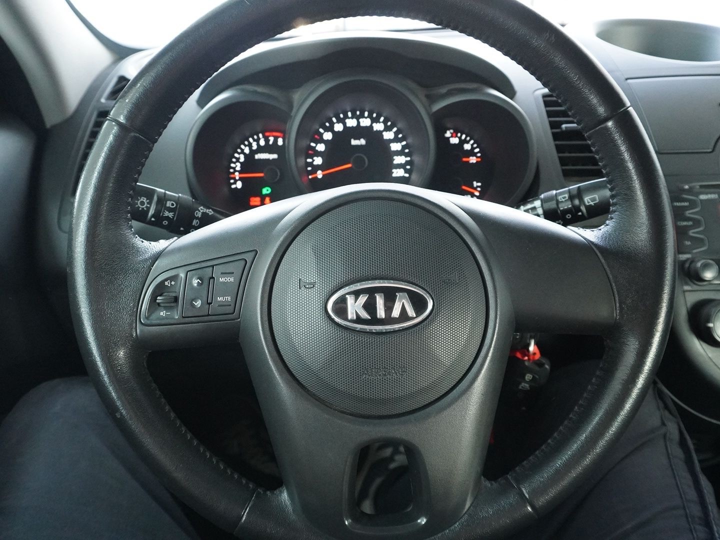KIA Soul 1.6 CVVT Classic-image-5