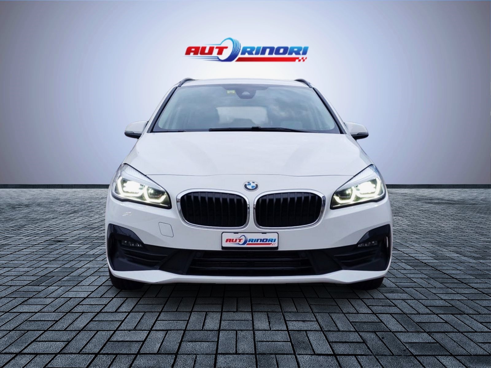 BMW 218d xDrive Gran Tourer Steptronic-image-6
