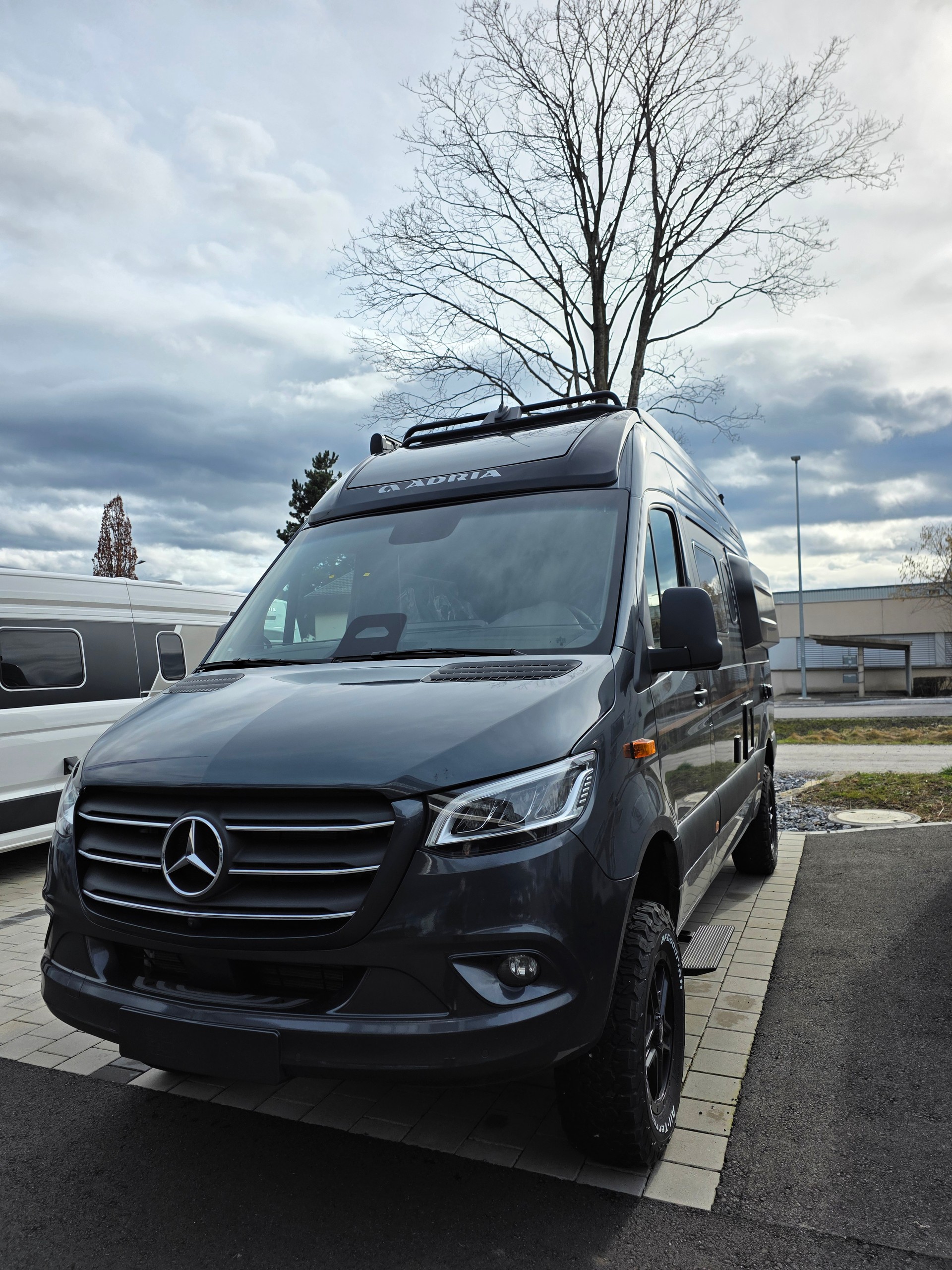 ADRIA SUPERTWIN-showroom-element-1