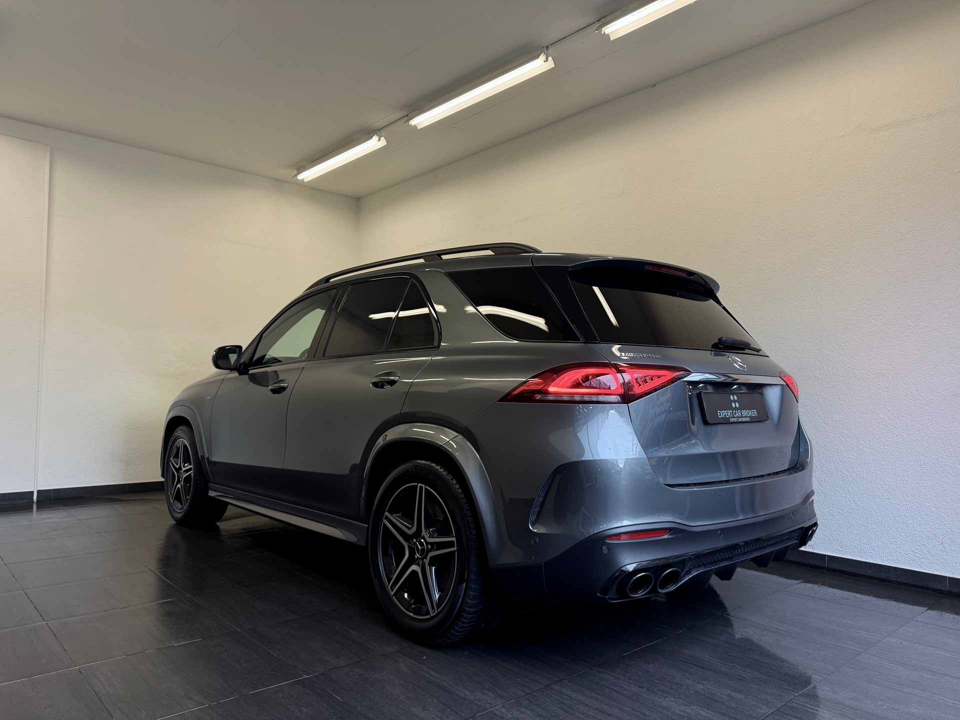 MERCEDES-BENZ GLE 53 AMG "7-Sitzer" 4Matic+ 9G-Speedshift-image-7