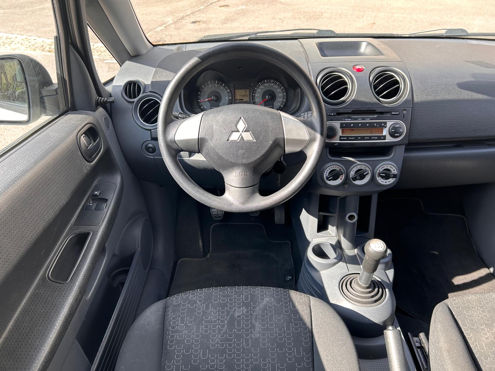 MITSUBISHI Colt 1.1 12V Super Jubilé-image-15