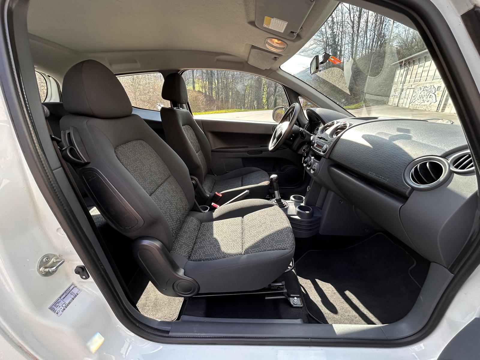MITSUBISHI Colt 1.1 12V Super Jubilé-image-9