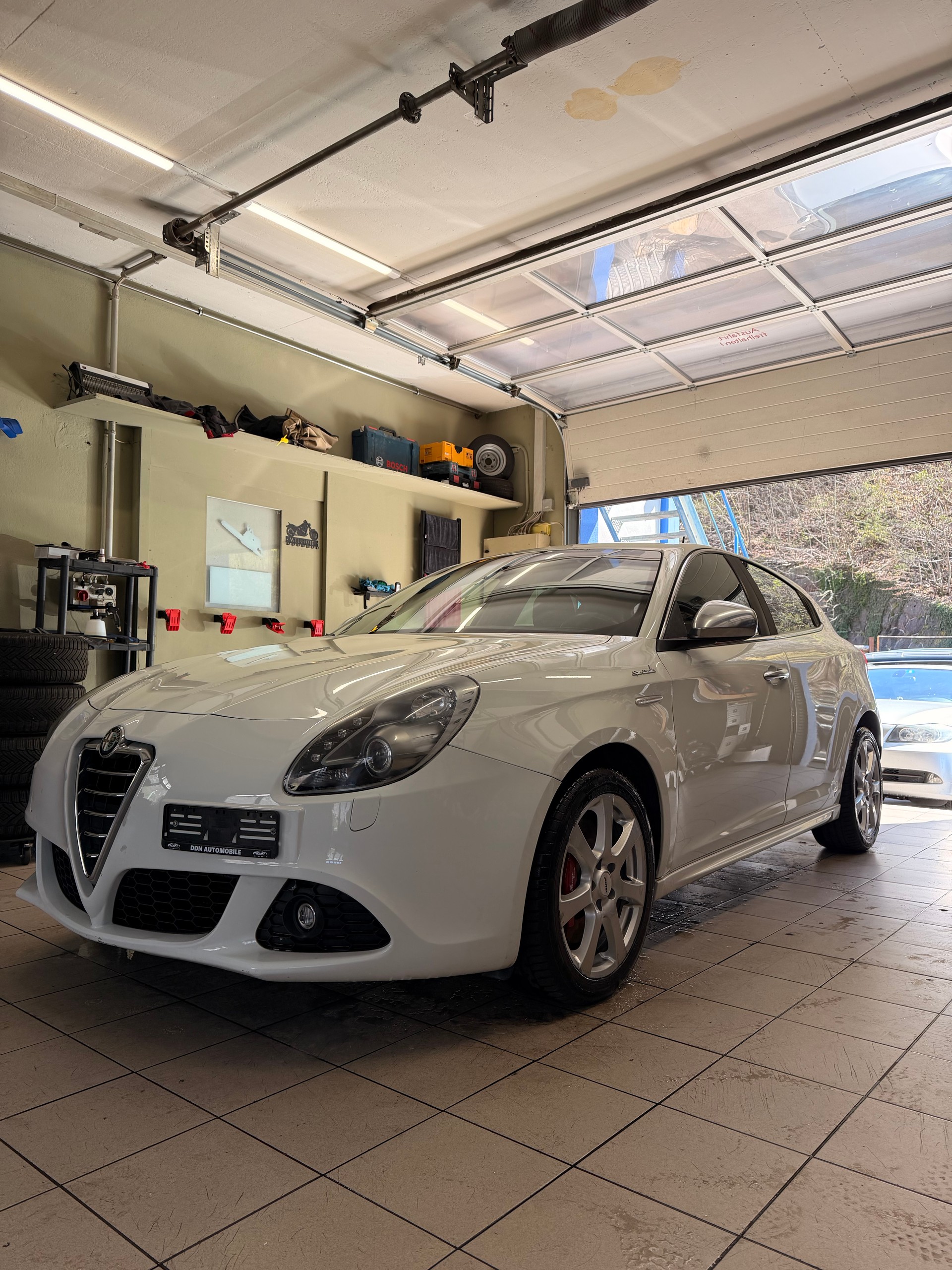 ALFA ROMEO Giulietta 1.4 MultiAir Progression TCT-showroom-element-1