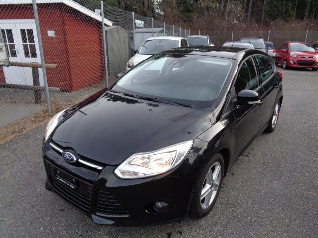 FORD Focus 1.0 SCTi Titanium-image-1