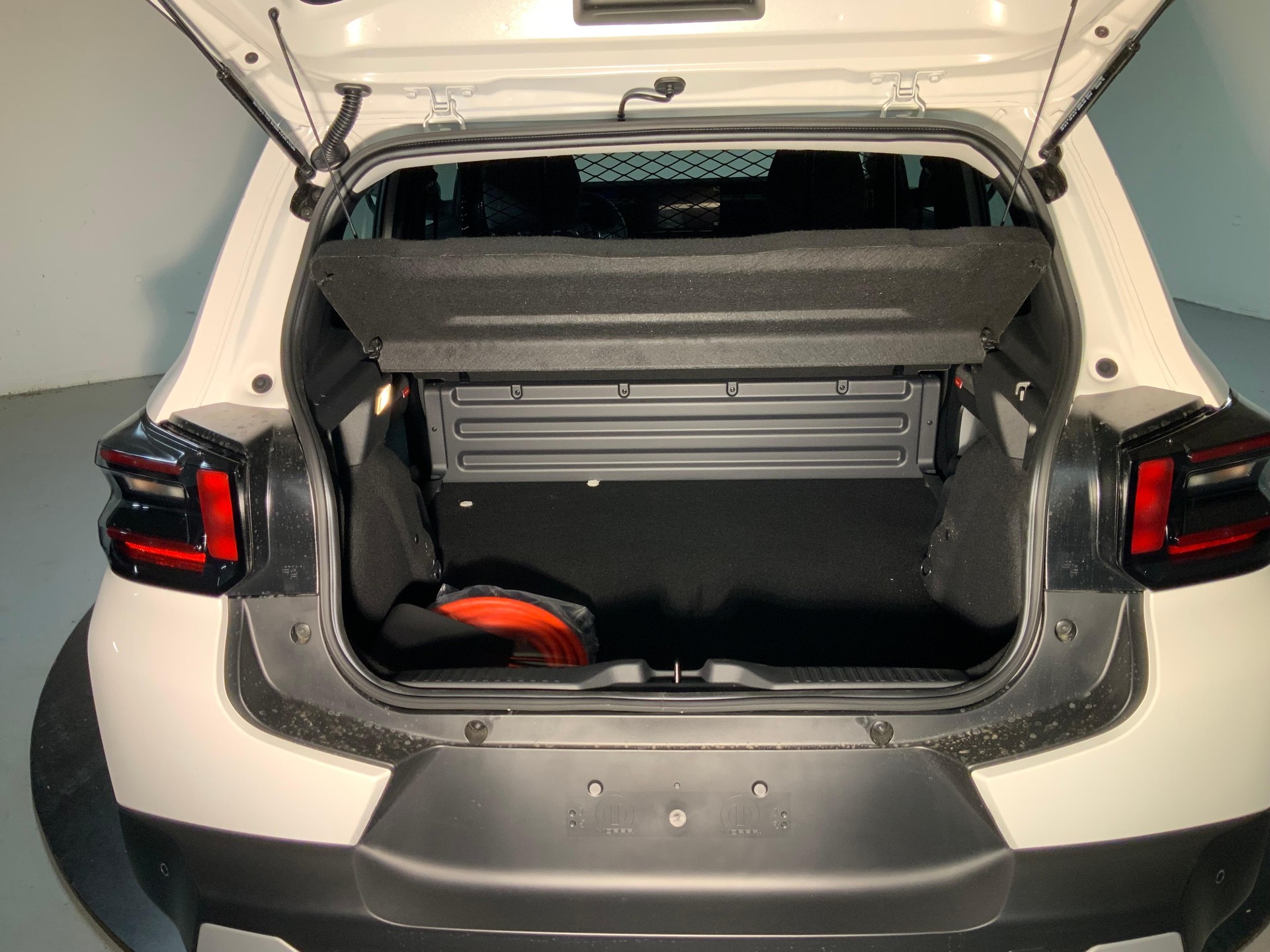 CITROEN e-C3 44kWh Van-image-10