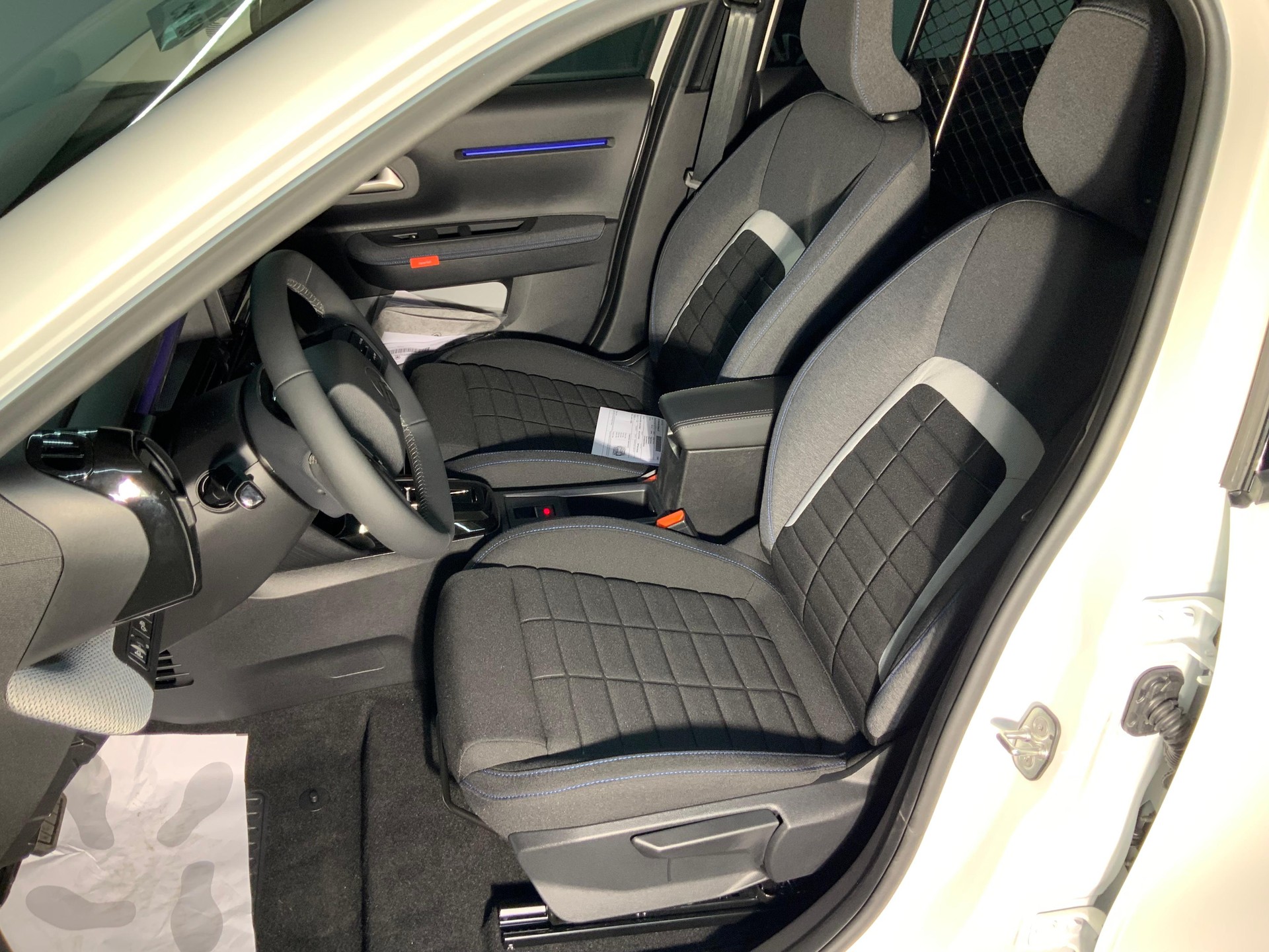 CITROEN e-C3 44kWh Van-image-11