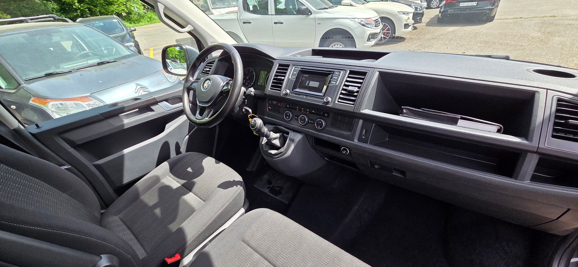 VW T6 Caravelle 2.0 TDI Comfortline LWB-image-11