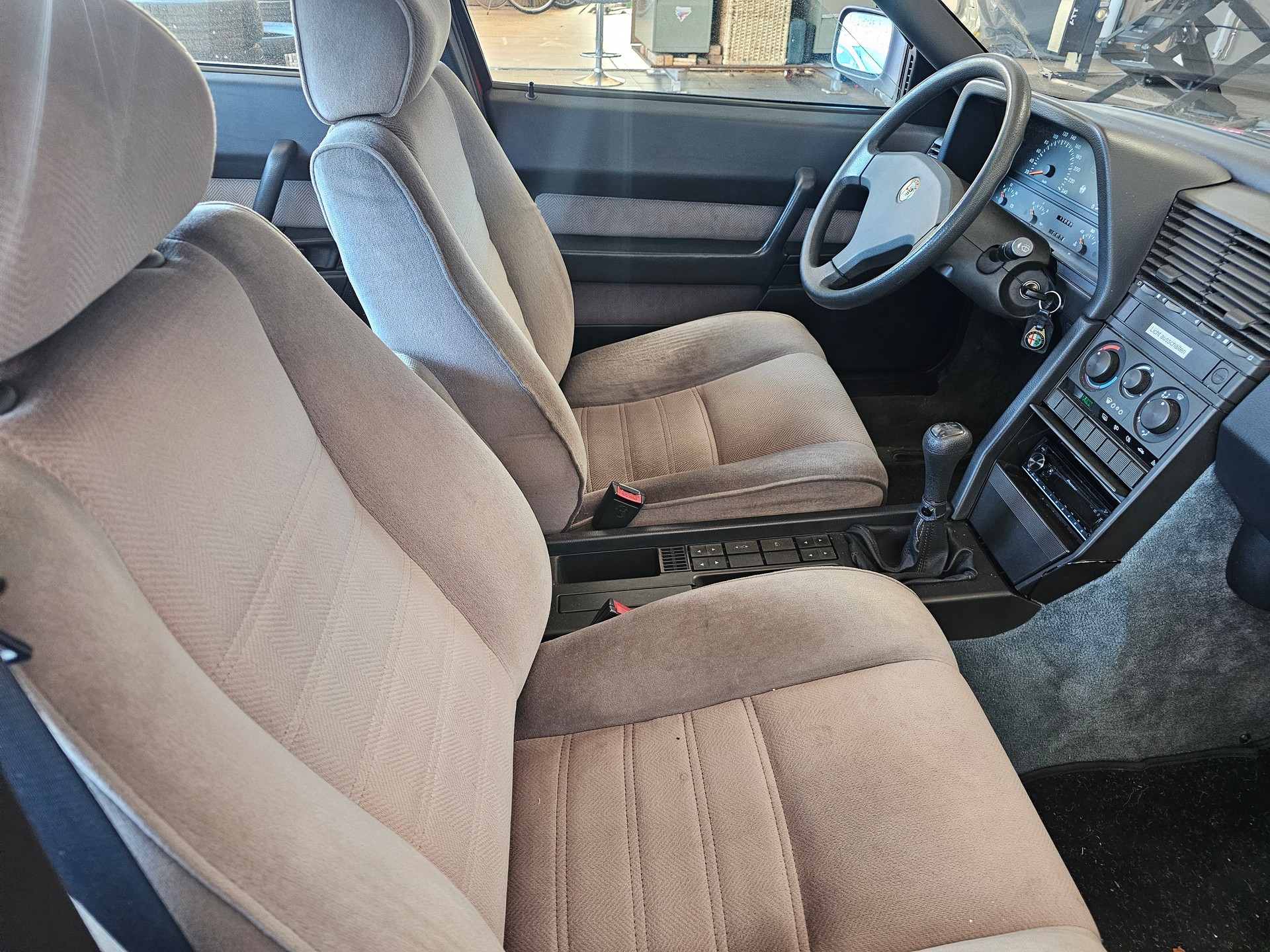 ALFA ROMEO 164 2.0 TS-image-4