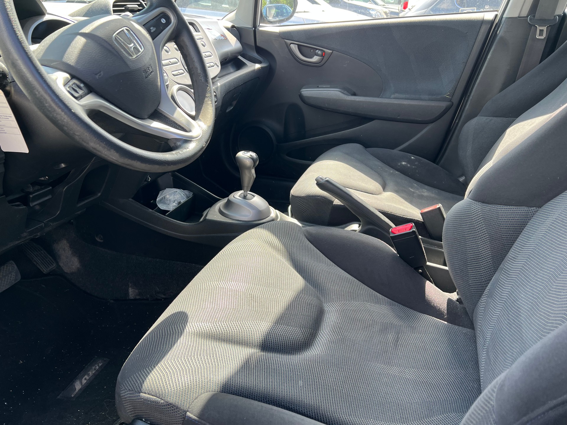 HONDA Jazz 1.4i Elegance i-Shift-image-5