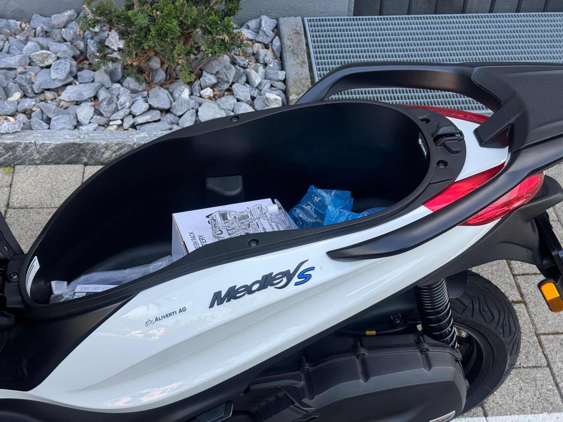 PIAGGIO Medley 125 Sport E5+-image-10