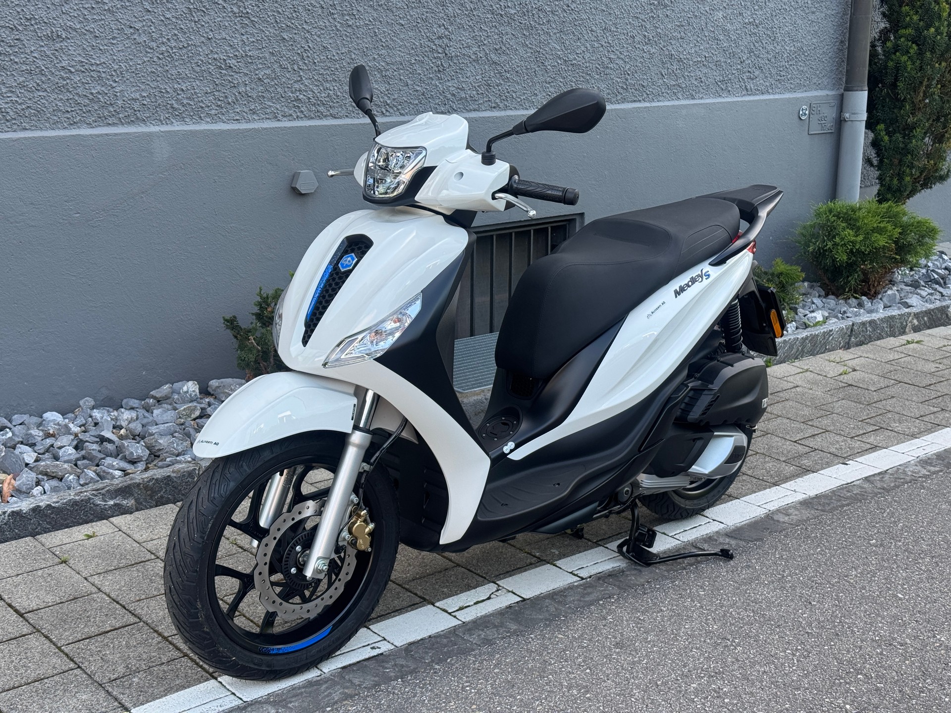 PIAGGIO Medley 125 Sport E5+-image-0