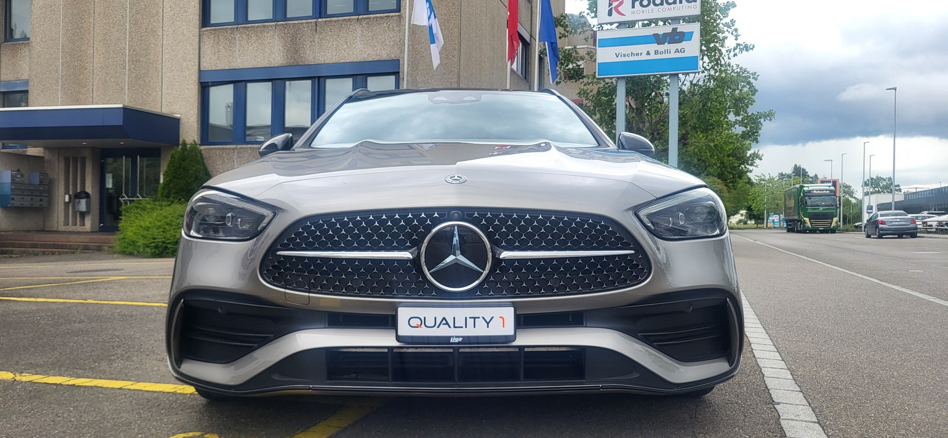 MERCEDES-BENZ C 220 d T AMG Line