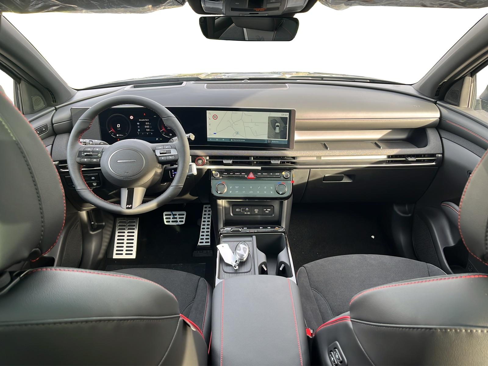 HYUNDAI Tucson 1.6 T-GDi HEV N-Line 4WD-image-4
