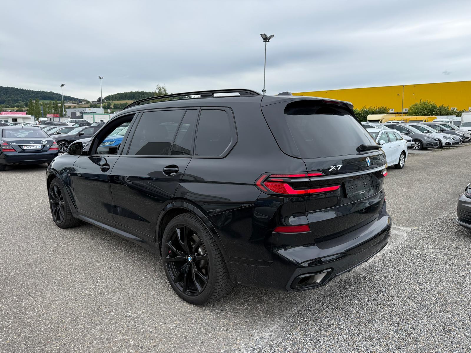 BMW X7 xDrive 48V 40d M Sport Pro Steptronic-image-9