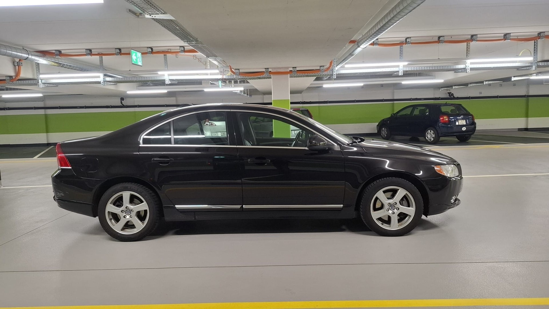 VOLVO S80 2.0T Kinetic Powershift-image-3