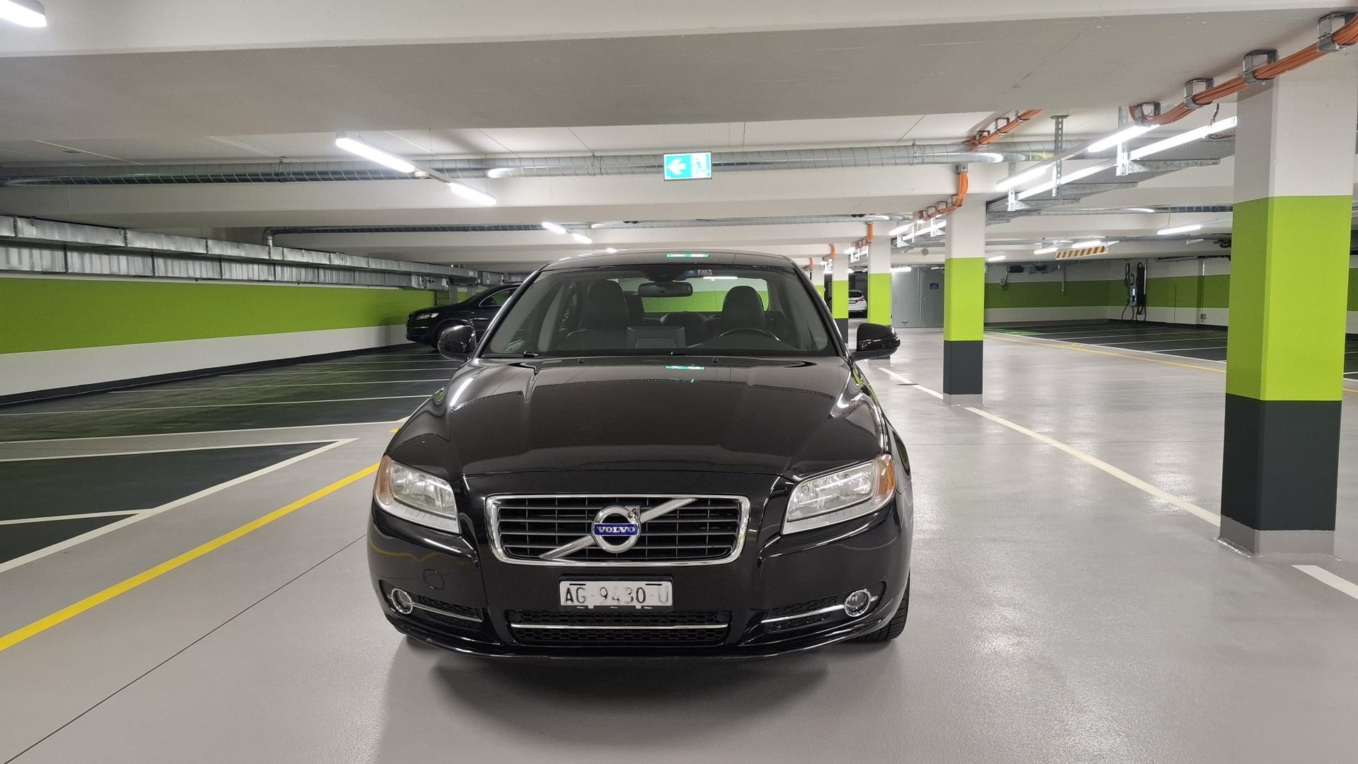 VOLVO S80 2.0T Kinetic Powershift-image-1